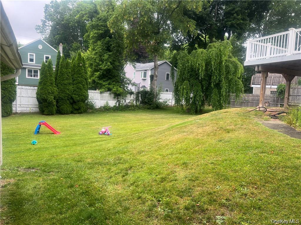 #17 photo, 10 Overlook Avenue, Beacon , NY 12508