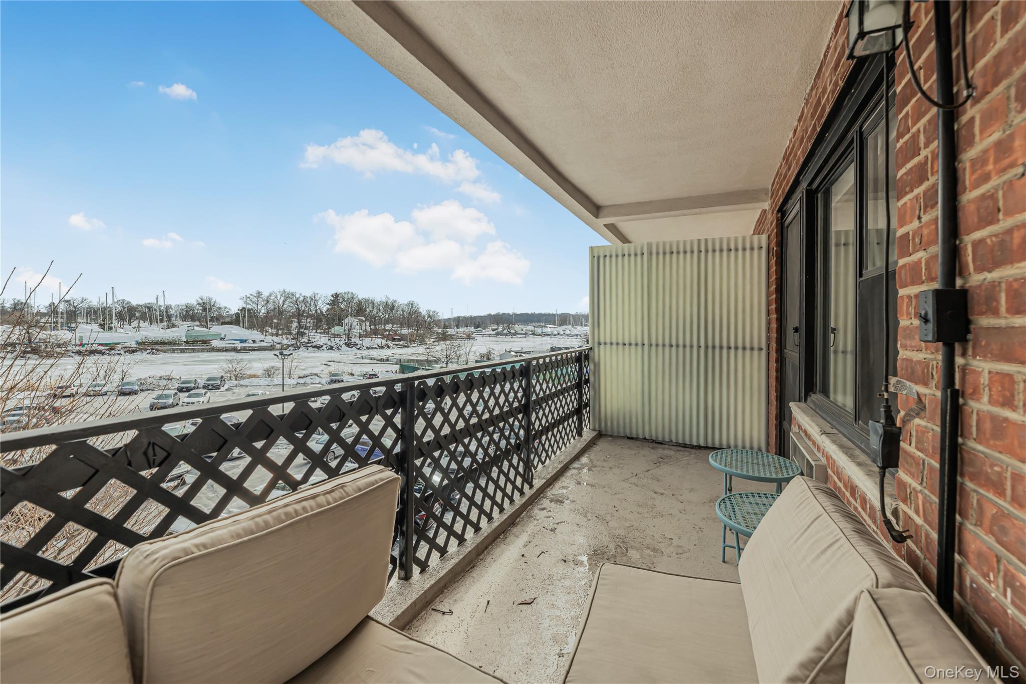 #11 photo, 640 Pelham Road, New Rochelle , NY 10805