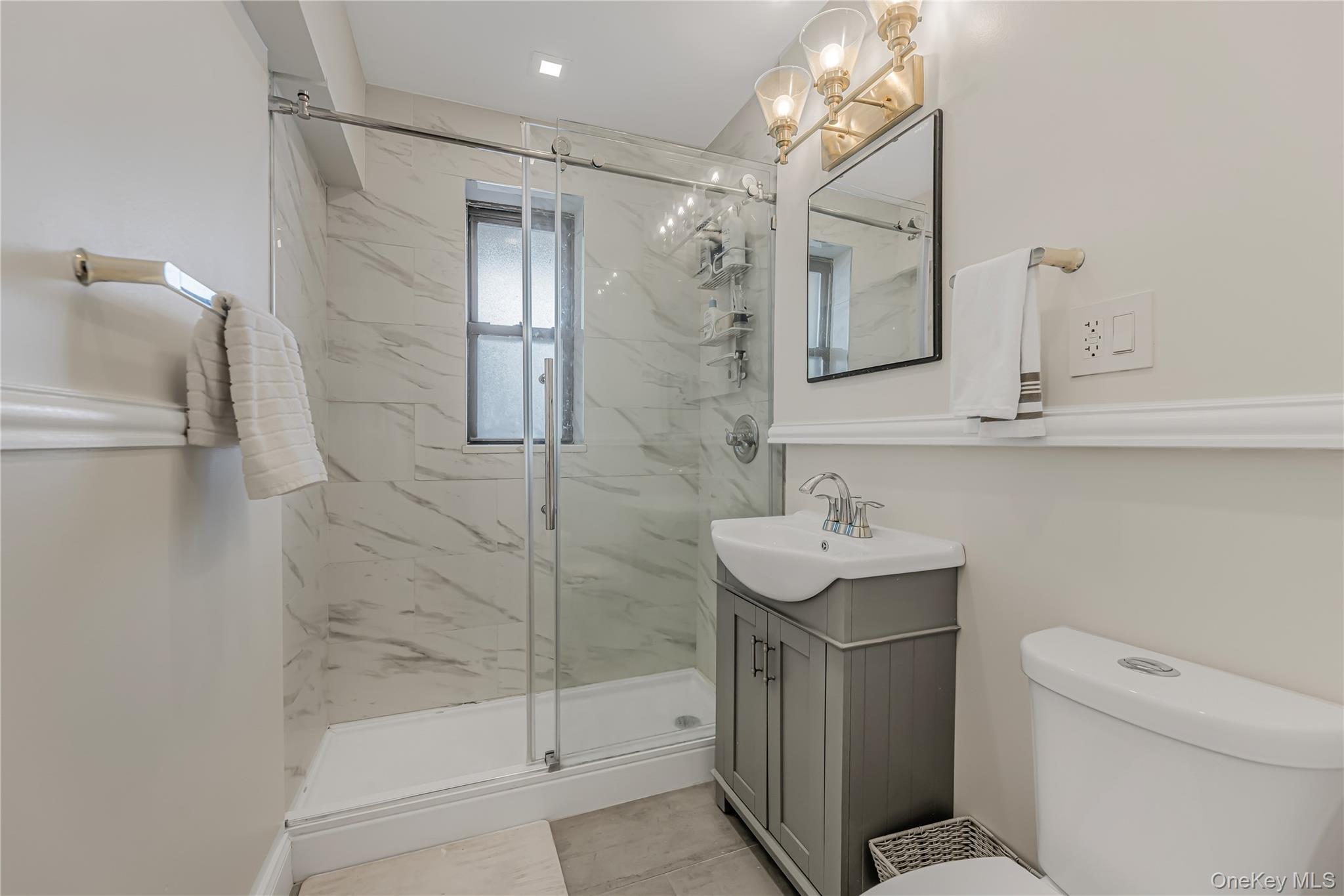 #9 photo, 640 Pelham Road, New Rochelle , NY 10805