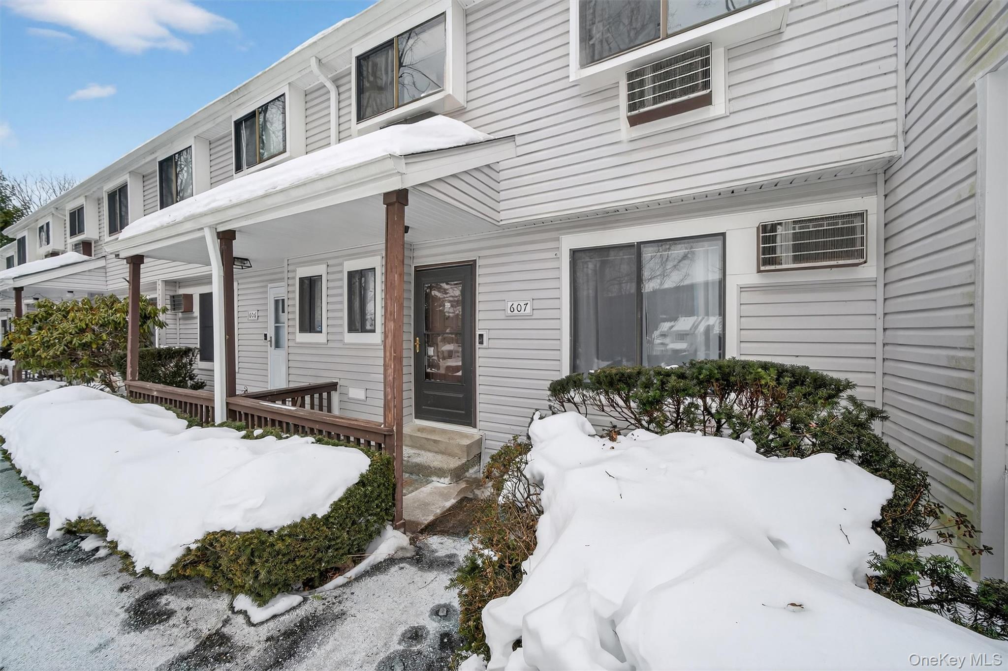 #1 photo, 607 Mountain Laurel Drive, Monroe , NY 10950