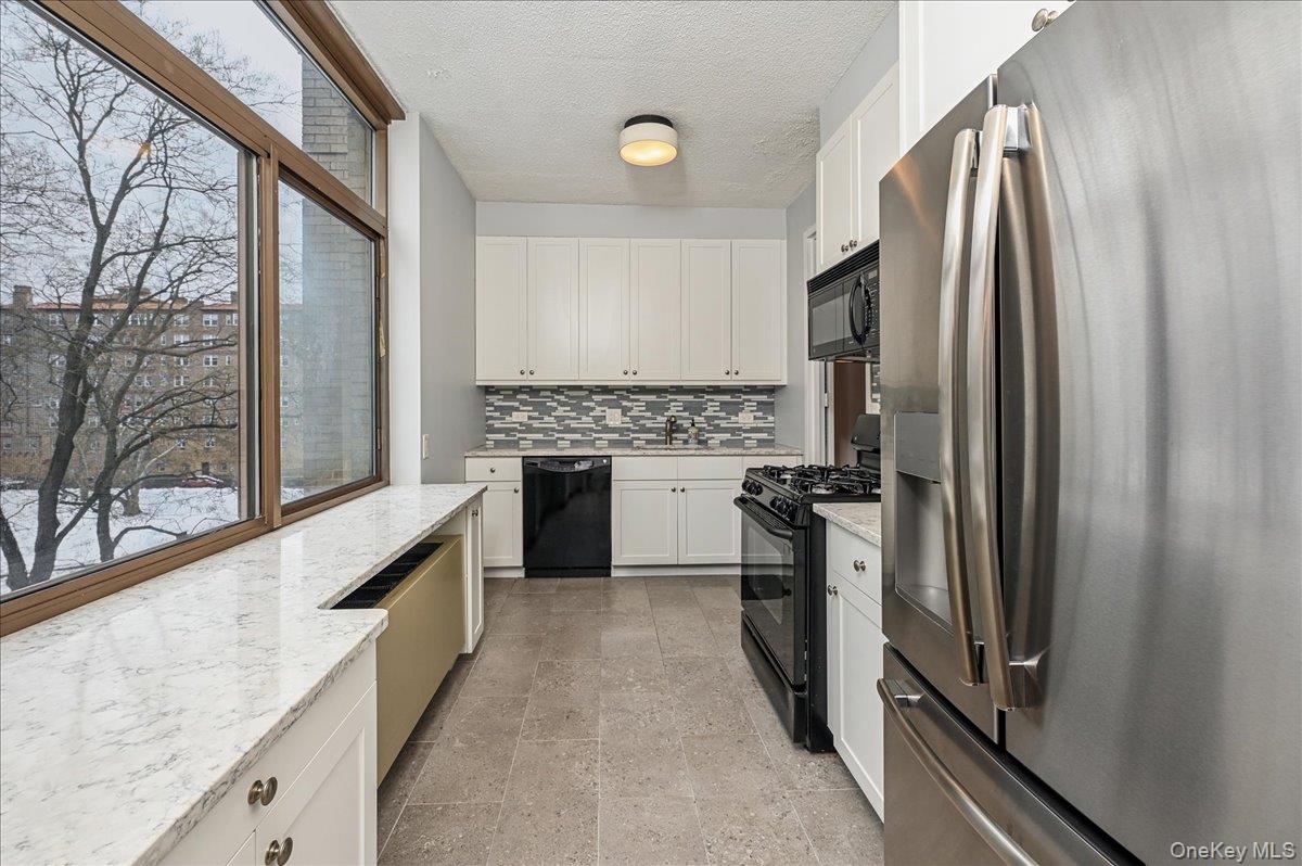 #14 photo, 35 N Chatsworth Avenue, Larchmont , NY 10538