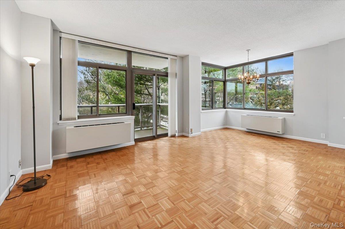 #9 photo, 35 N Chatsworth Avenue, Larchmont , NY 10538