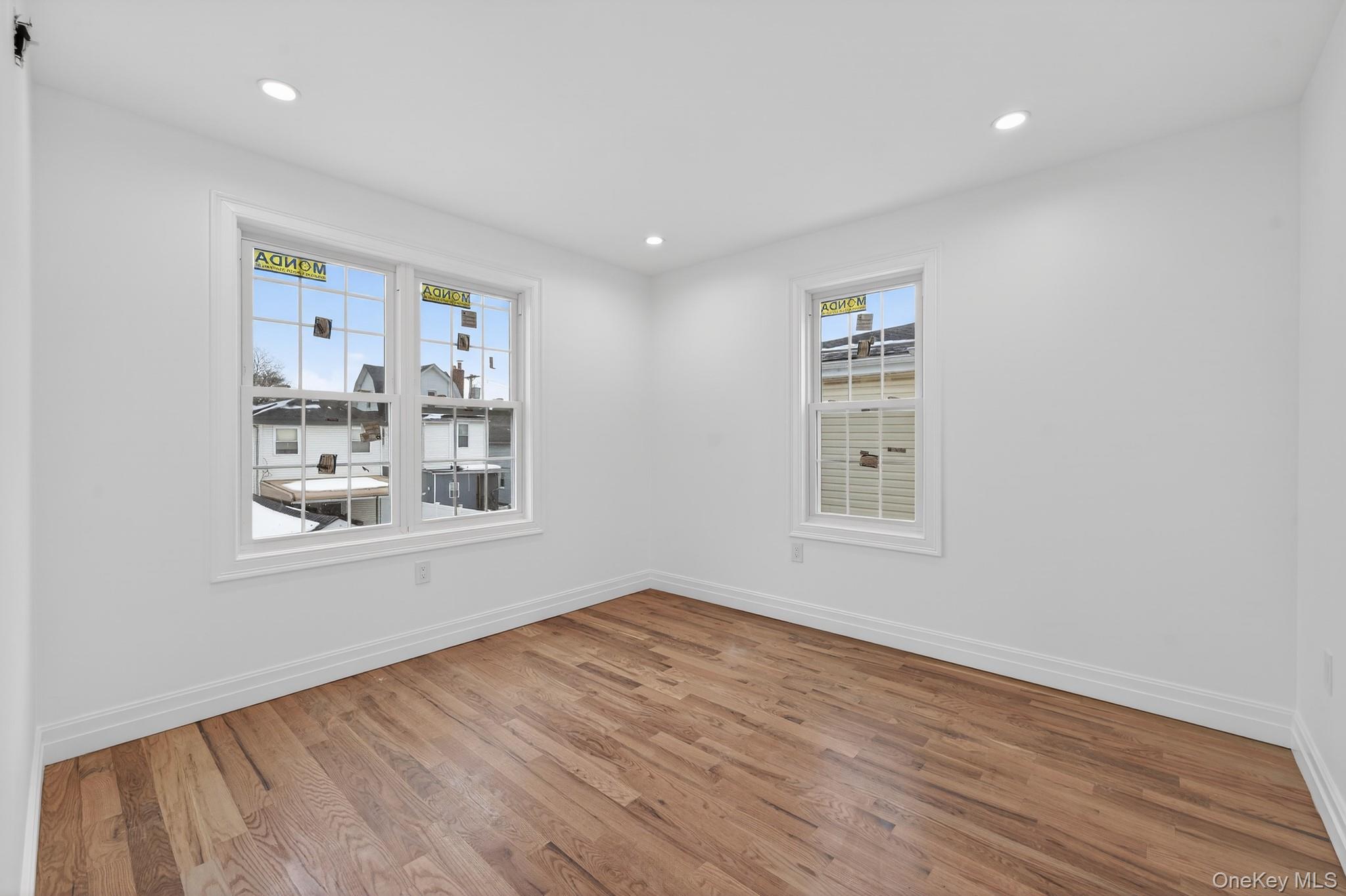 #11 photo, 12141 133rd Street, 皇后区 奥松公园 South Ozone Park , NY 11420