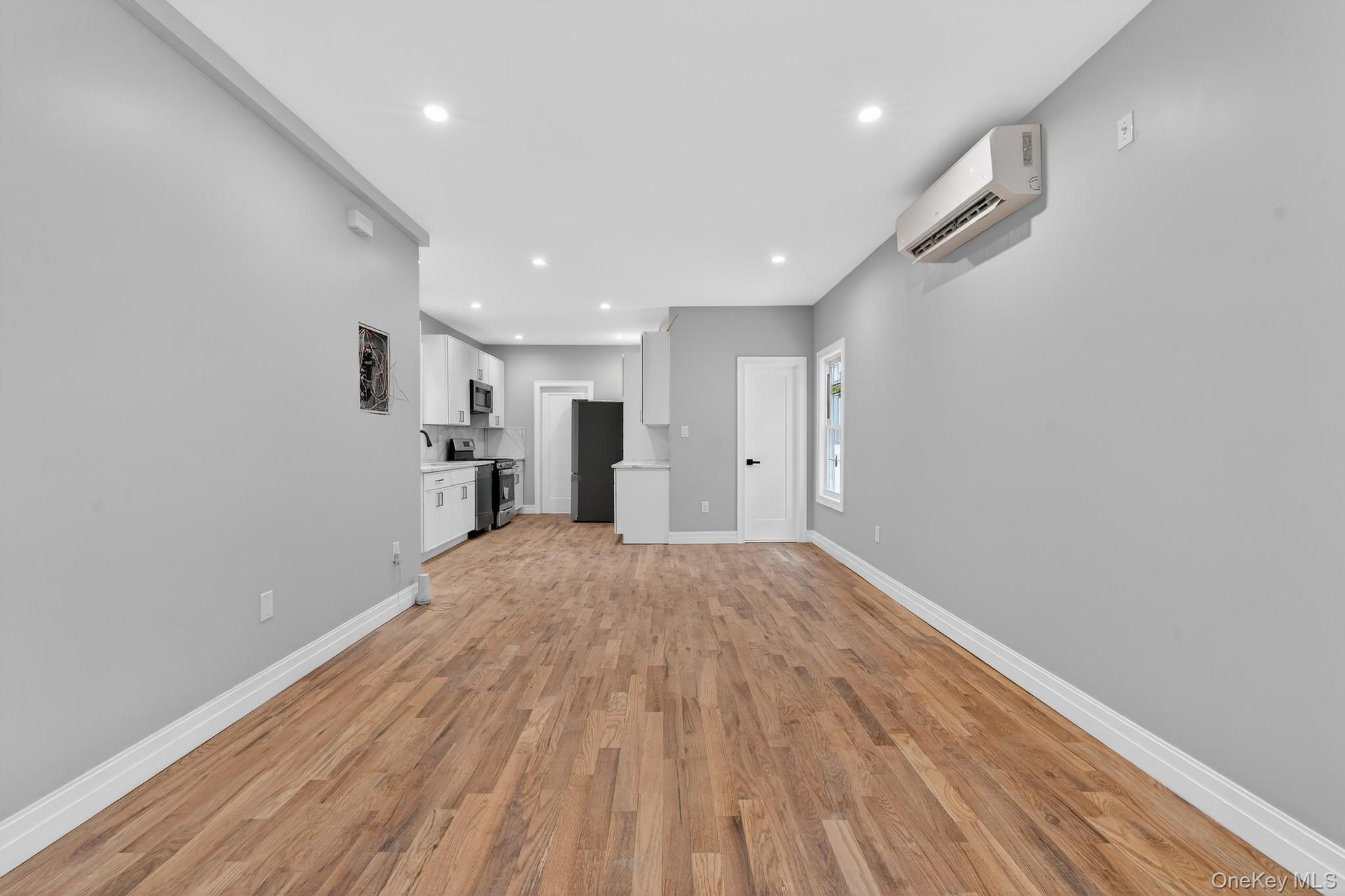 #3 photo, 12141 133rd Street, 皇后区 奥松公园 South Ozone Park , NY 11420