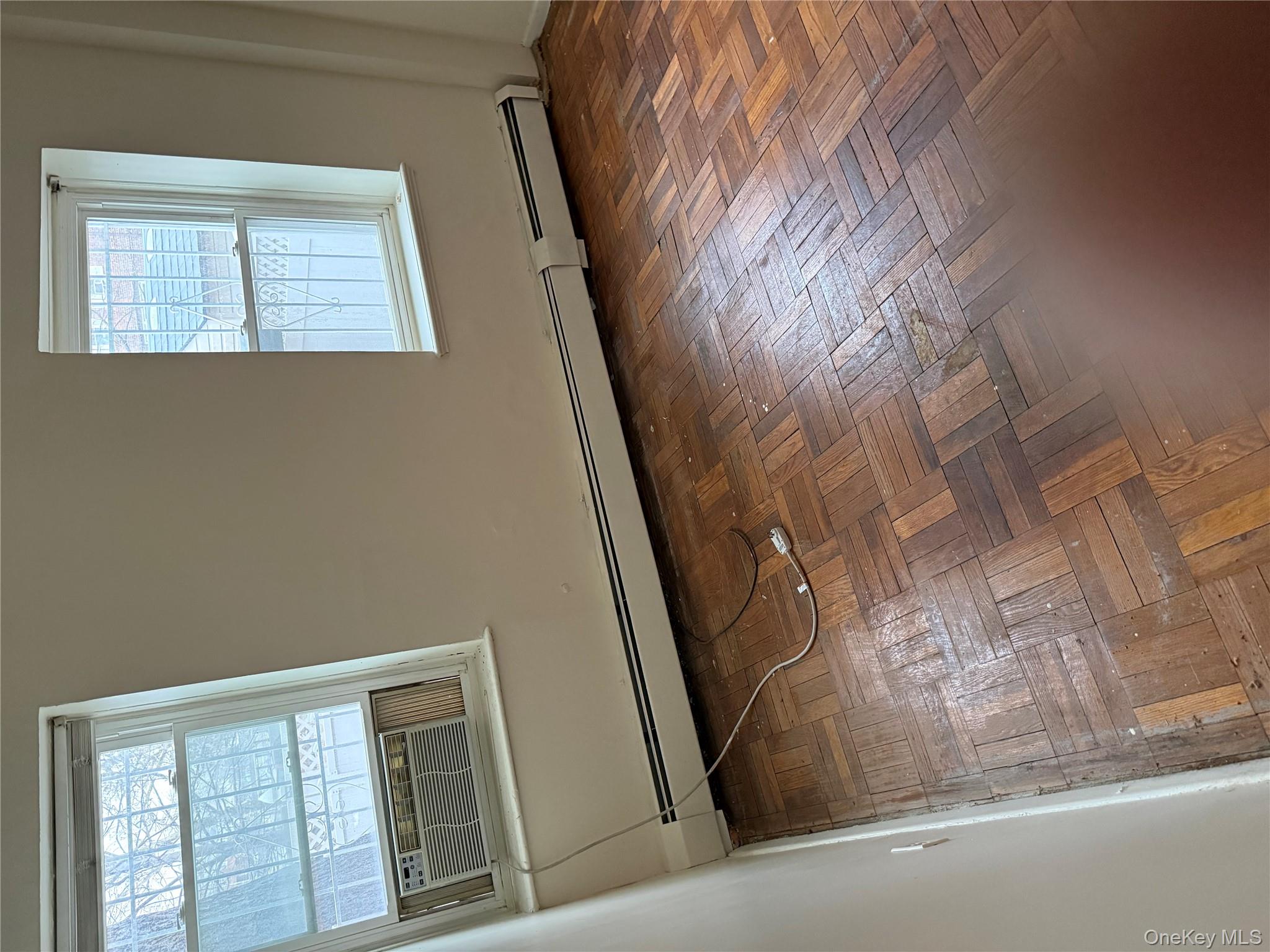 #13 photo, 150 Grand Central Parkway, Jamaica , NY 11432