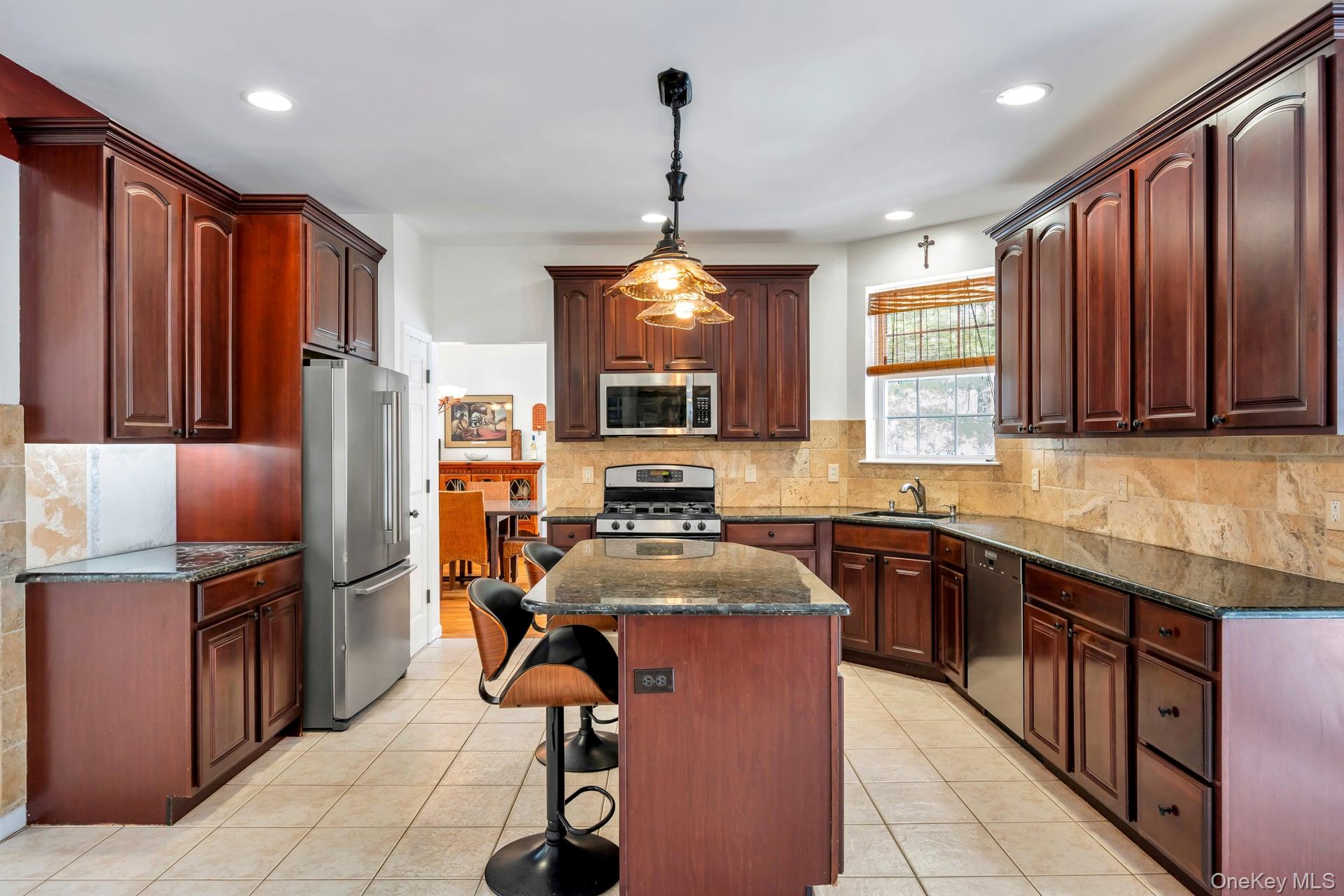 #13 photo, 18 Darcy Avenue, Manorville , NY 11949