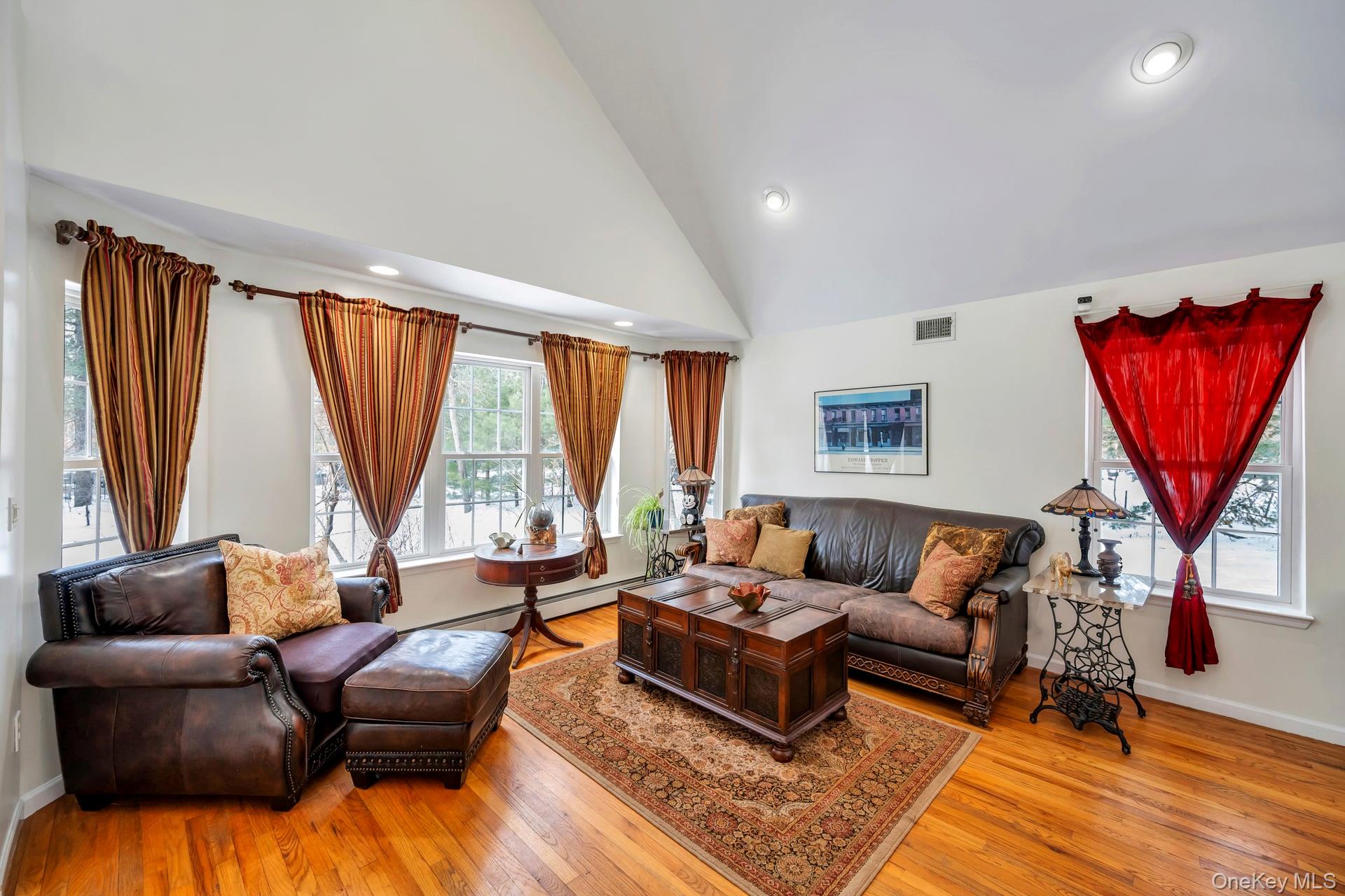 #18 photo, 18 Darcy Avenue, Manorville , NY 11949