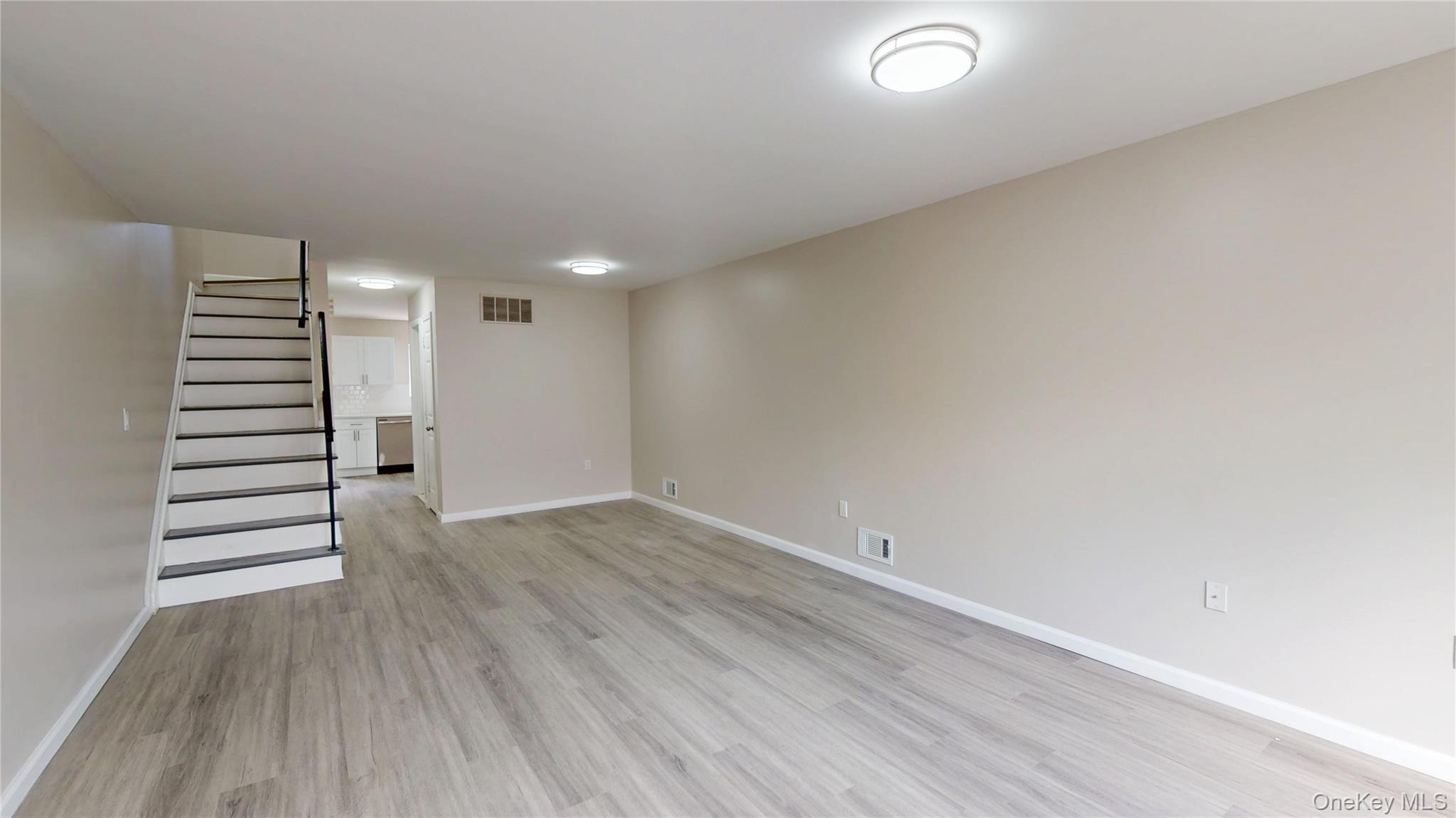 #3 photo, 109 Lyceum Court, Staten Island , NY 10310