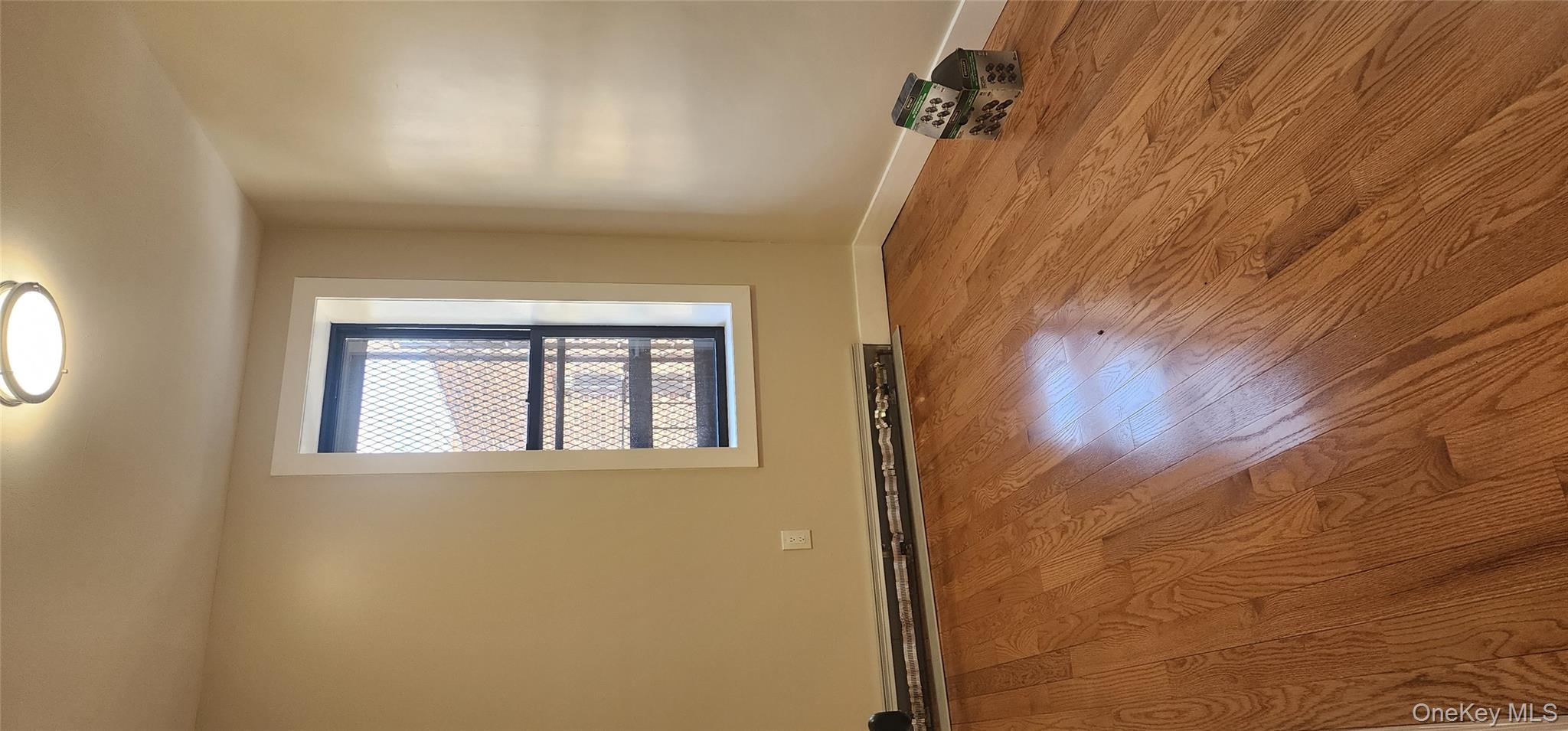 #3 photo, 106-47 Sutphin Boulevard, Jamaica , NY 11435