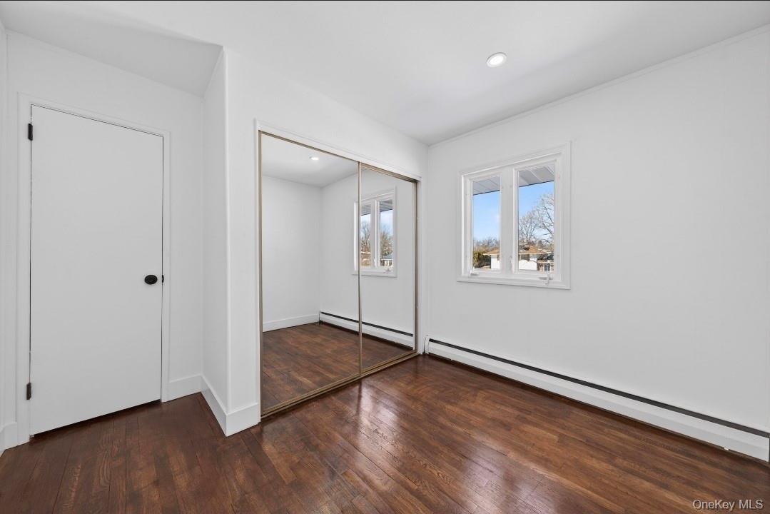 #12 photo, 8 Whitebirch Lane, Commack , NY 11725