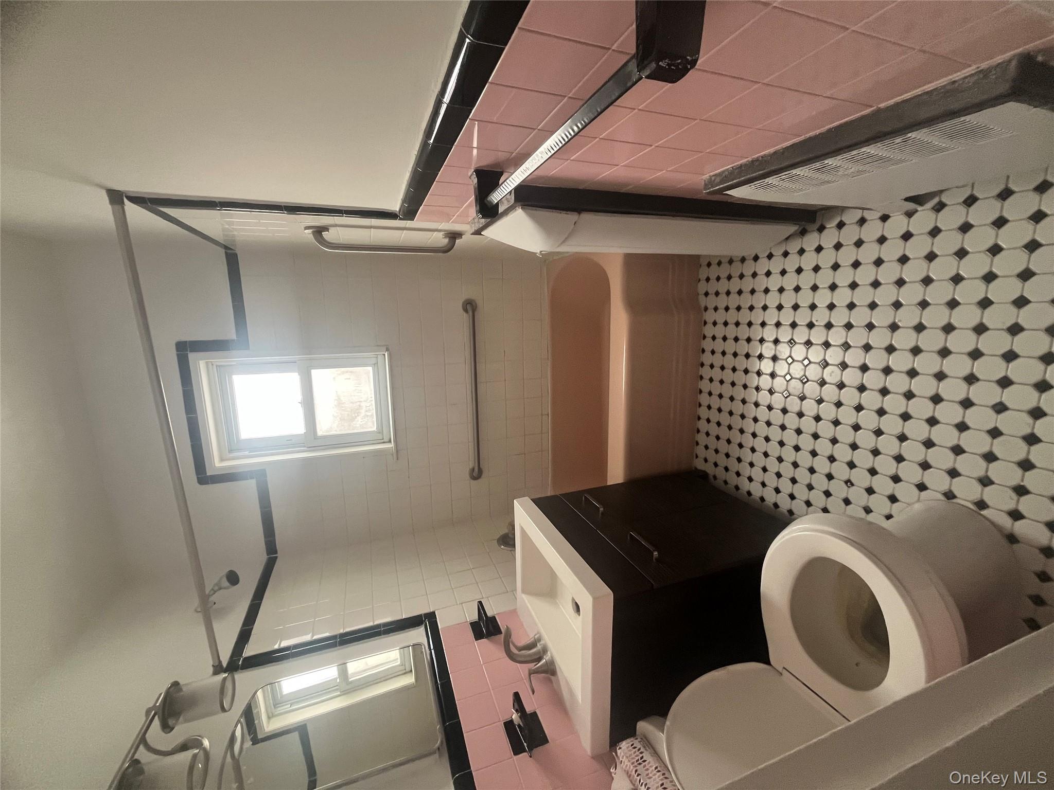 #4 photo, 316 North Corona Avenue, Valley Stream , NY 11580