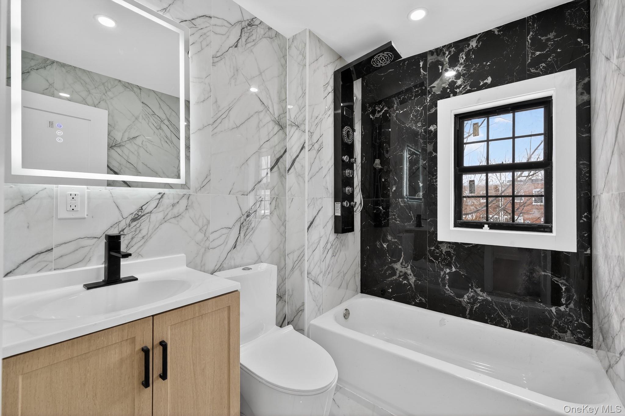 #11 photo, 114-25 200th Street, 皇后区 Saint Albans , NY 11412