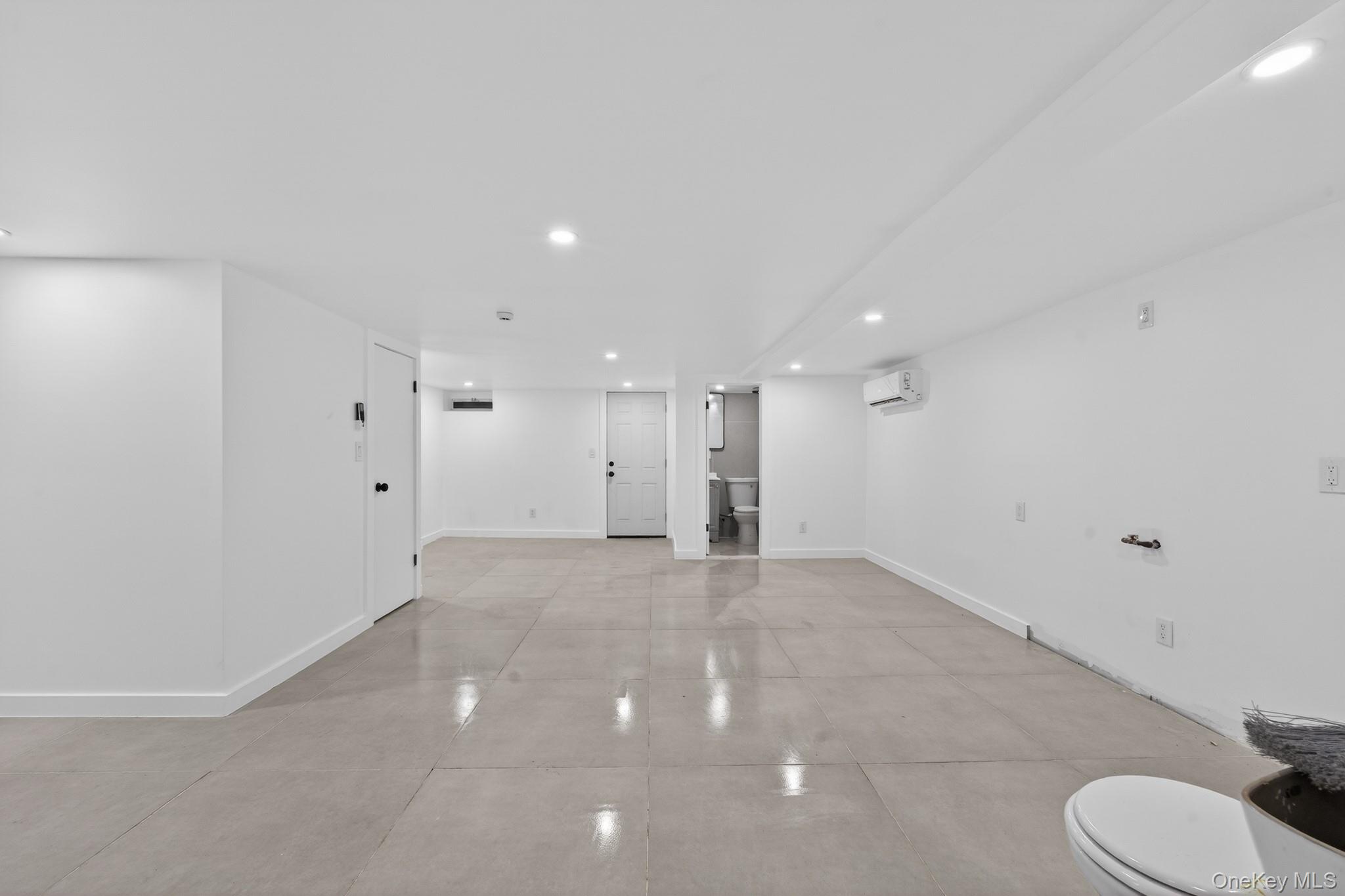 #13 photo, 114-25 200th Street, 皇后区 Saint Albans , NY 11412