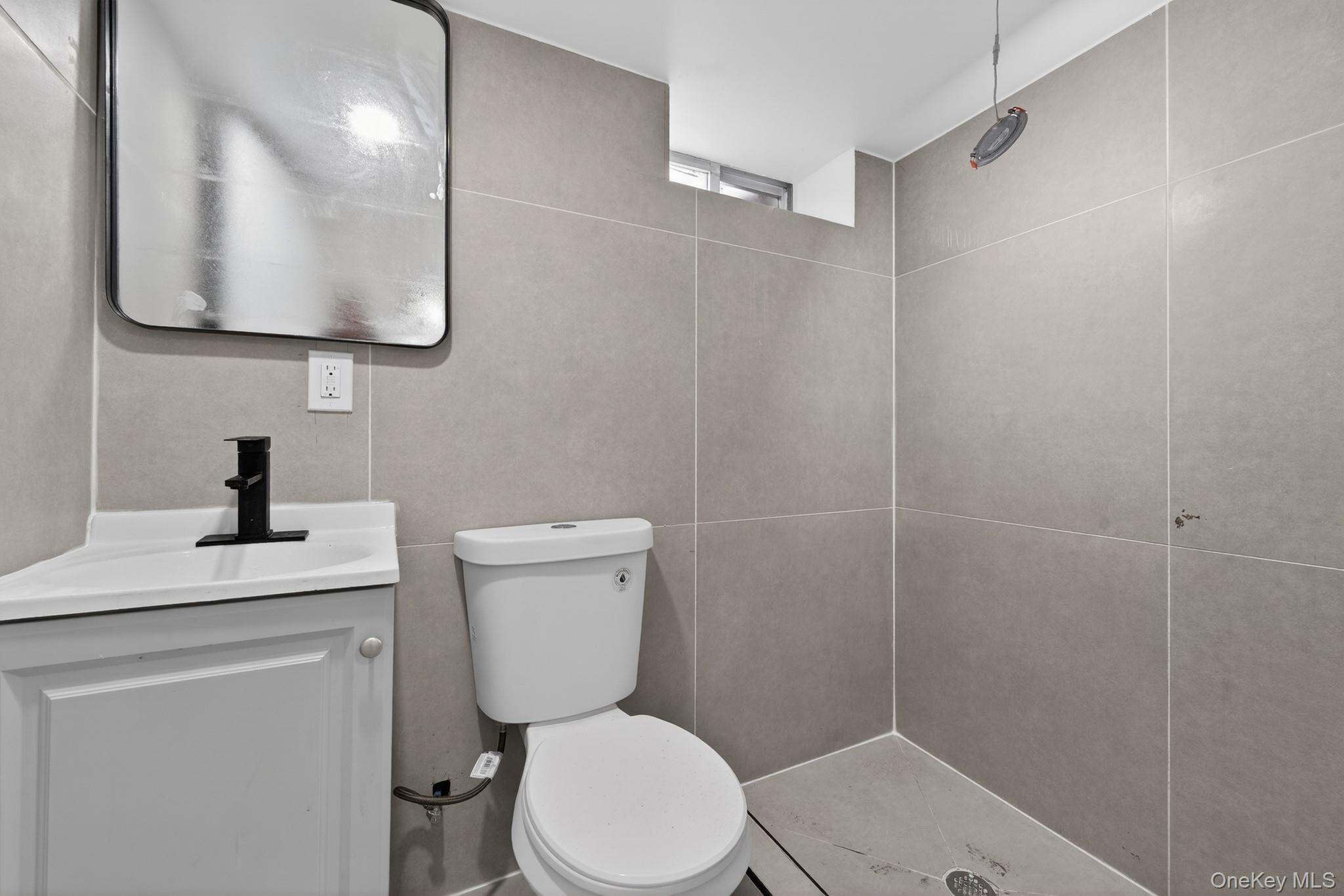 #14 photo, 114-25 200th Street, 皇后区 Saint Albans , NY 11412