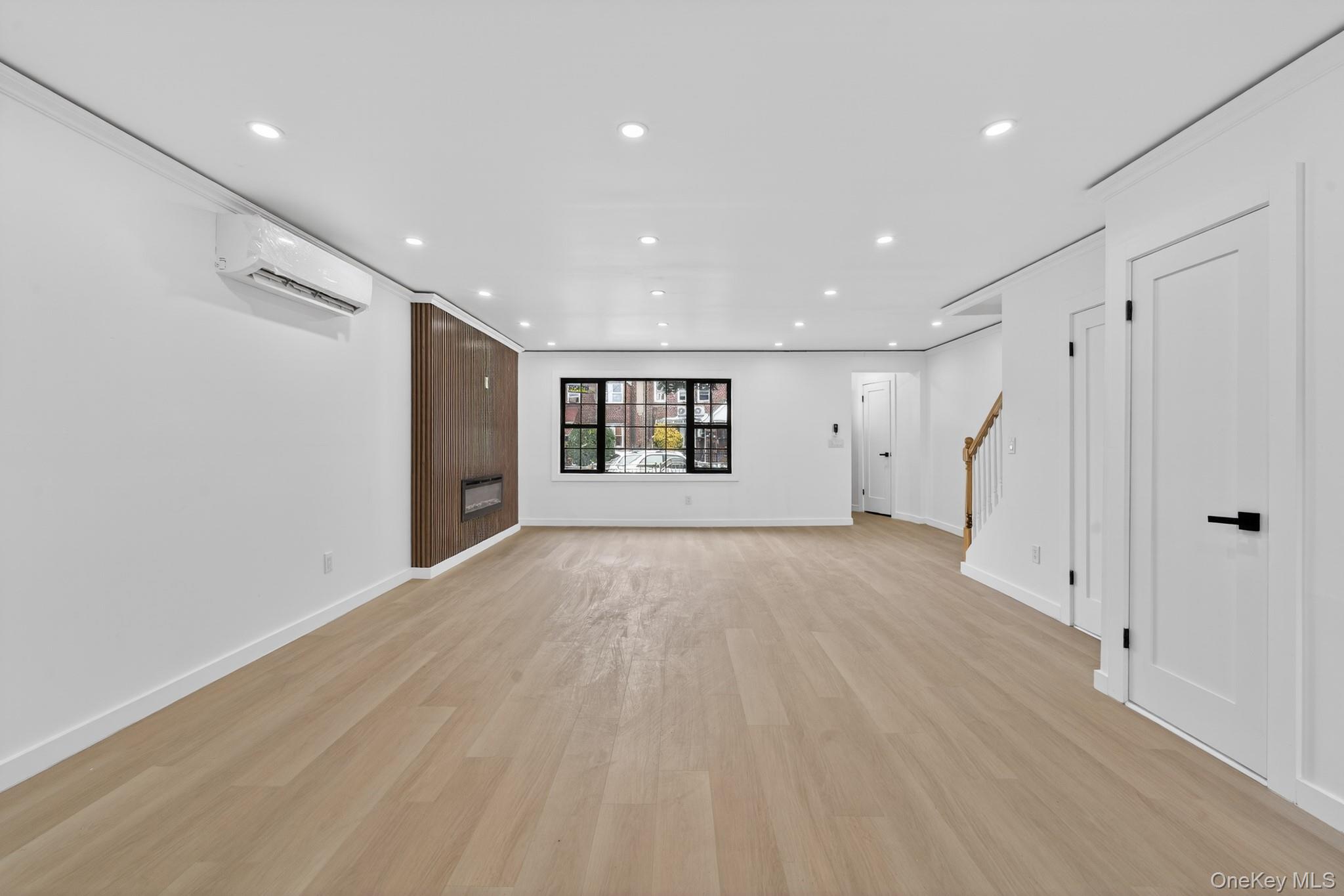 #4 photo, 114-25 200th Street, 皇后区 Saint Albans , NY 11412