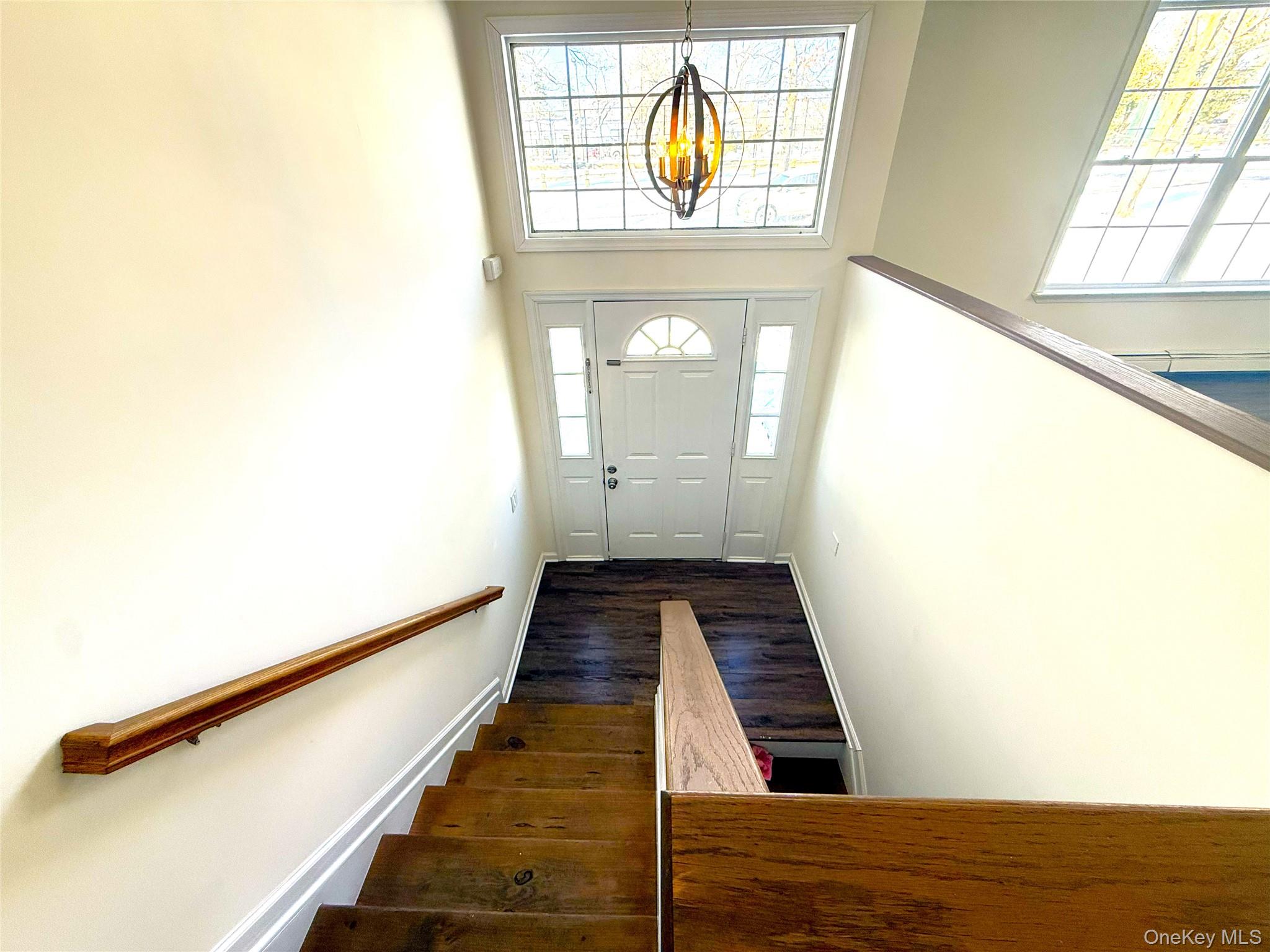 #9 photo, 2 New Street, Holtsville , NY 11742