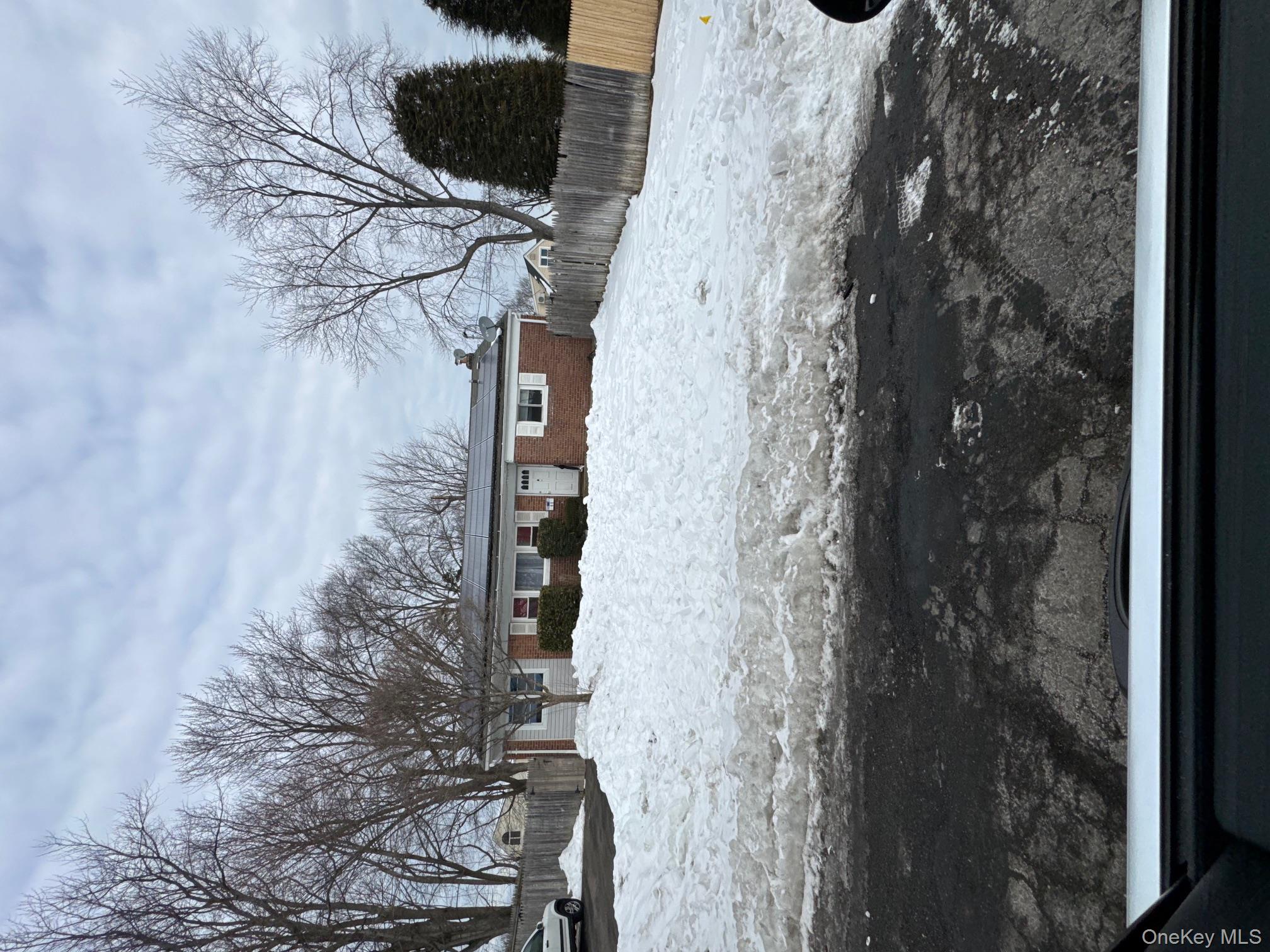 #2 photo, 45 Oakley Drive, Huntington , NY 11746