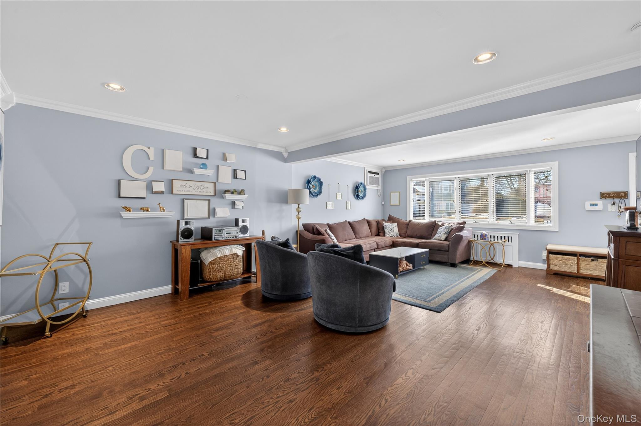 #4 photo, 3351 4th Street, Oceanside , NY 11572