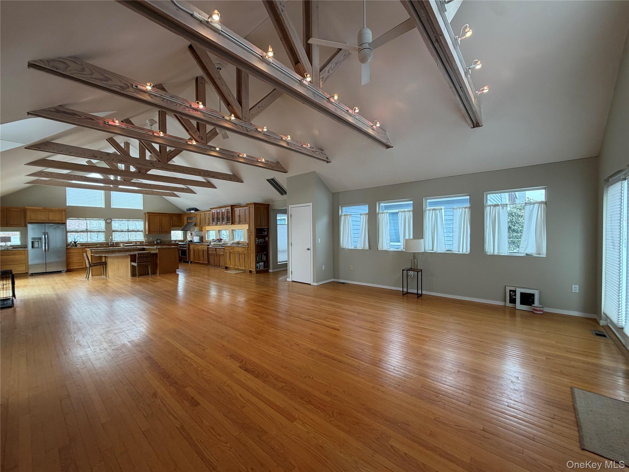 #2 photo, 33 Bath Street, Lido Beach , NY 11561