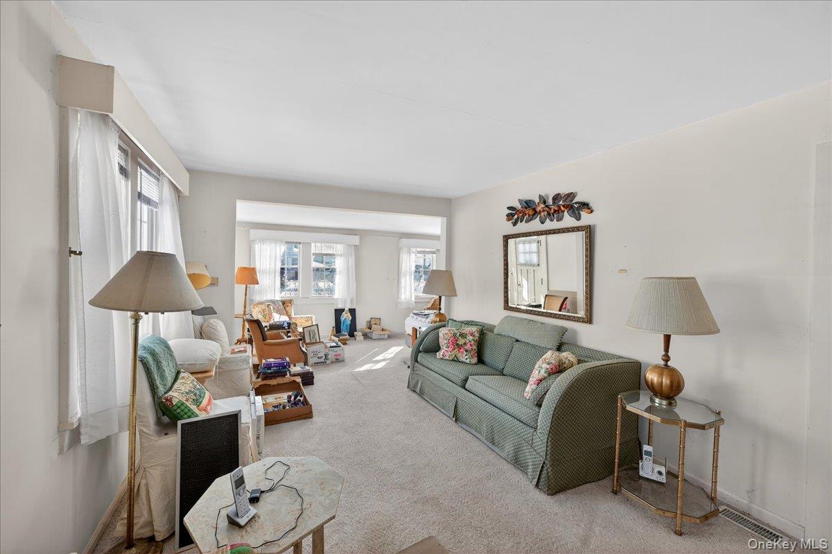 #3 photo, 175 Main Avenue, Mastic , NY 11950