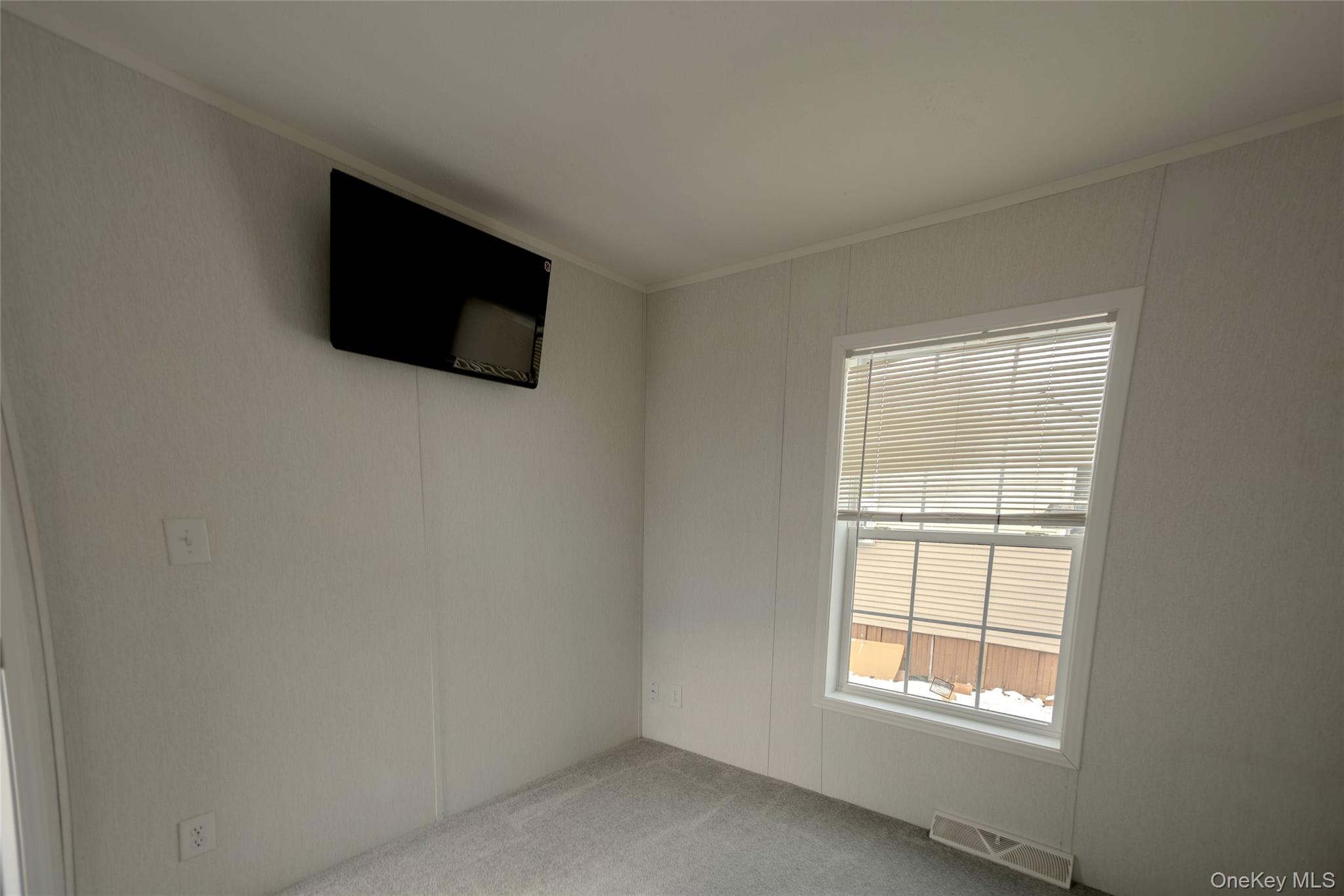 #14 photo, 150 Main Street, 东长岛 艾斯利普 Islip , NY 11751