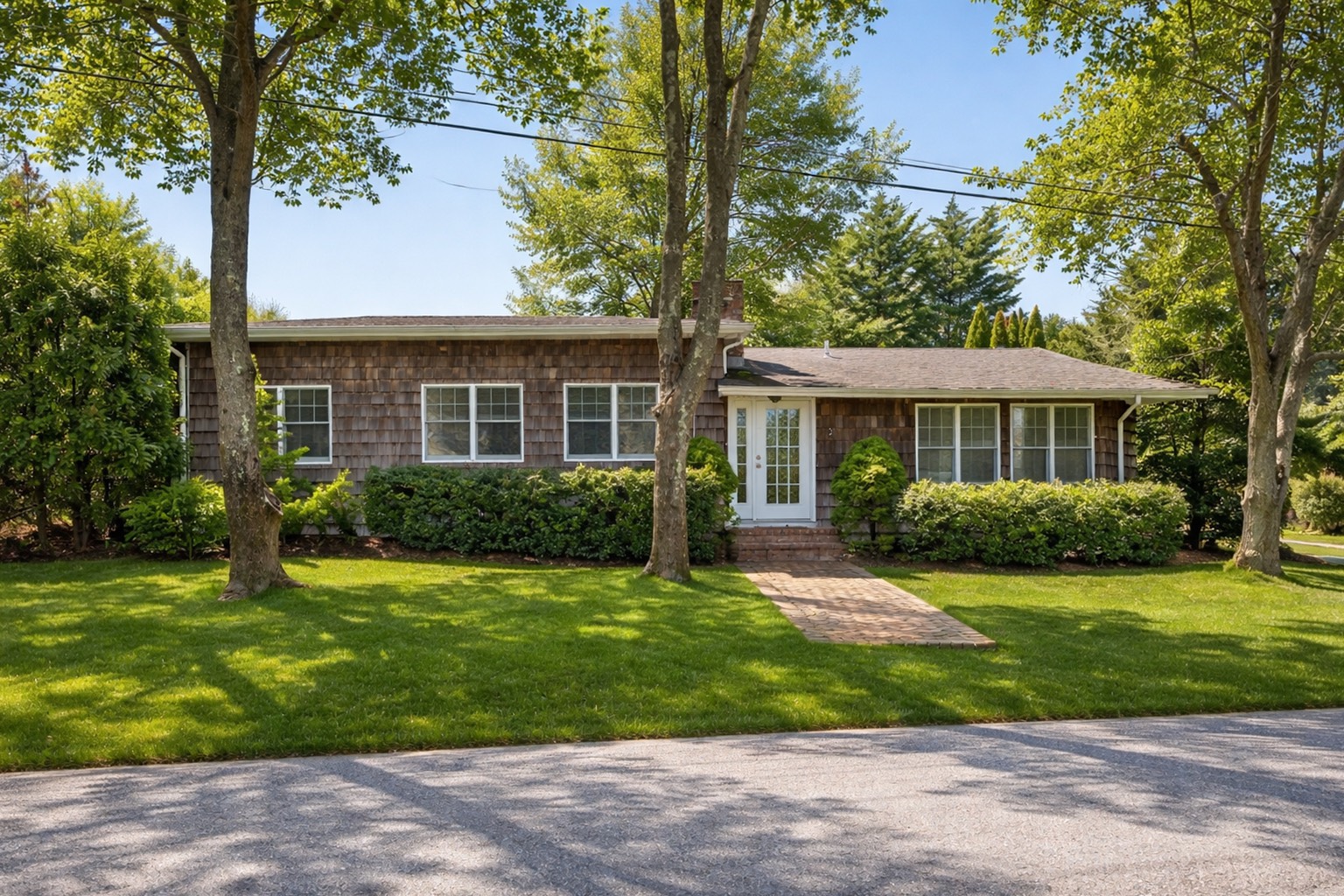 #1 photo, 2 BROOKSIDE AVENUE, 东长岛 BELLPORT VILLAGE , NY 11713