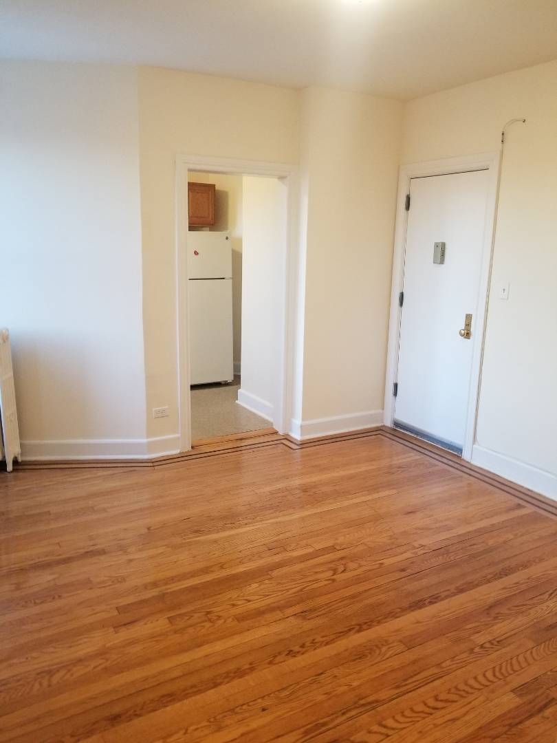 #3 photo, 4163 67st street, वुडसाइड Woodside , NY 11377