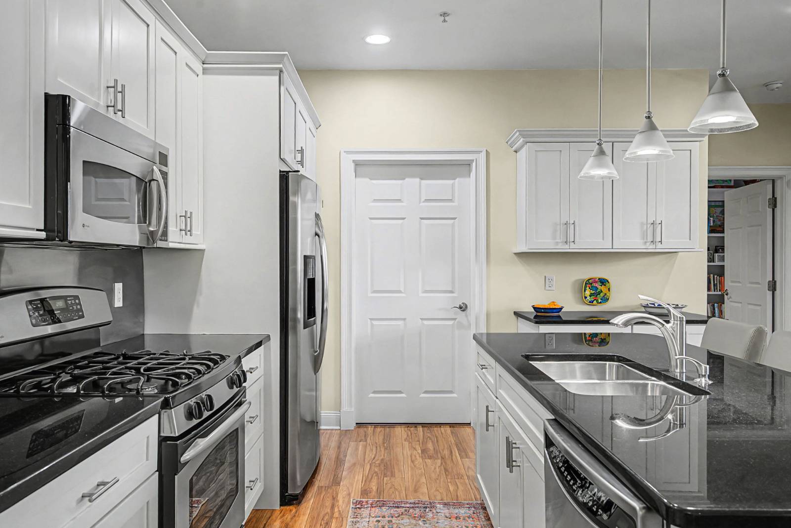 #26 photo, 87 Railroad Place, #203, Saratoga Springs , NY 12866