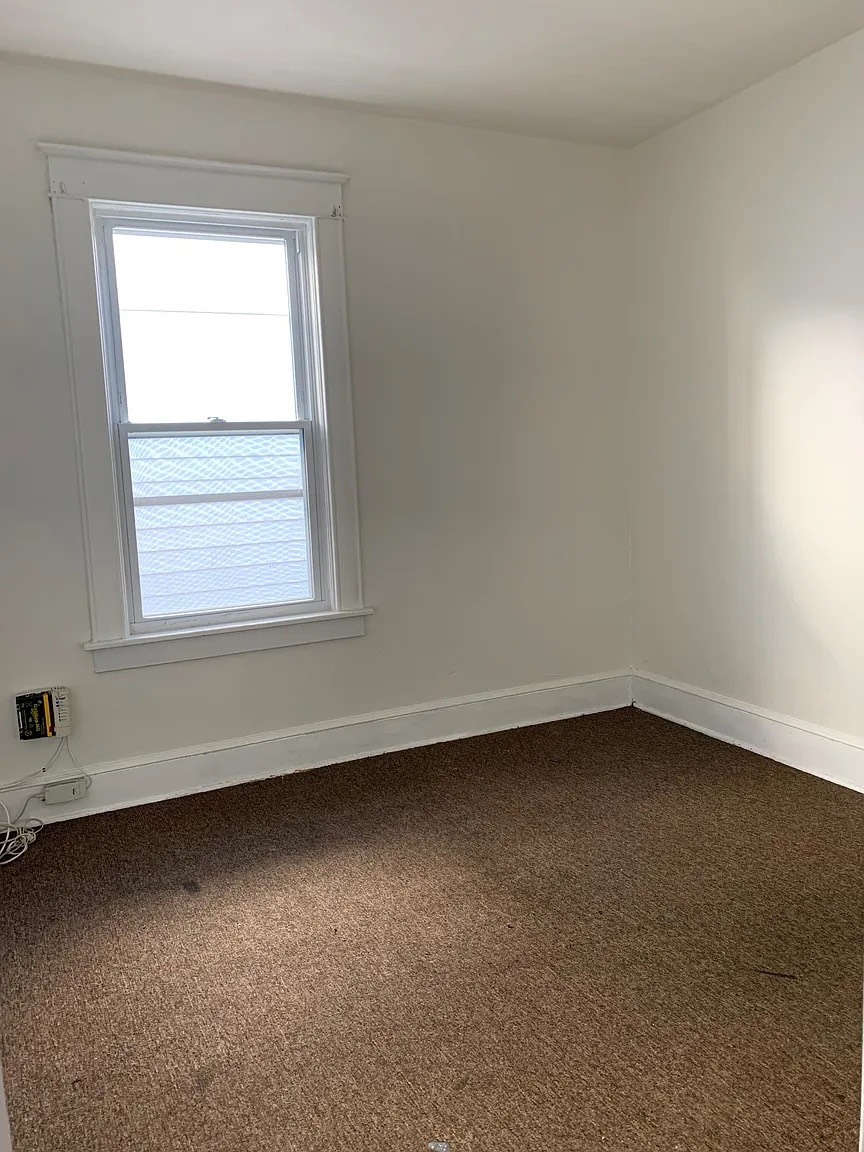 #8 photo, 7 Gray, Poughkeepsie , NY 12603