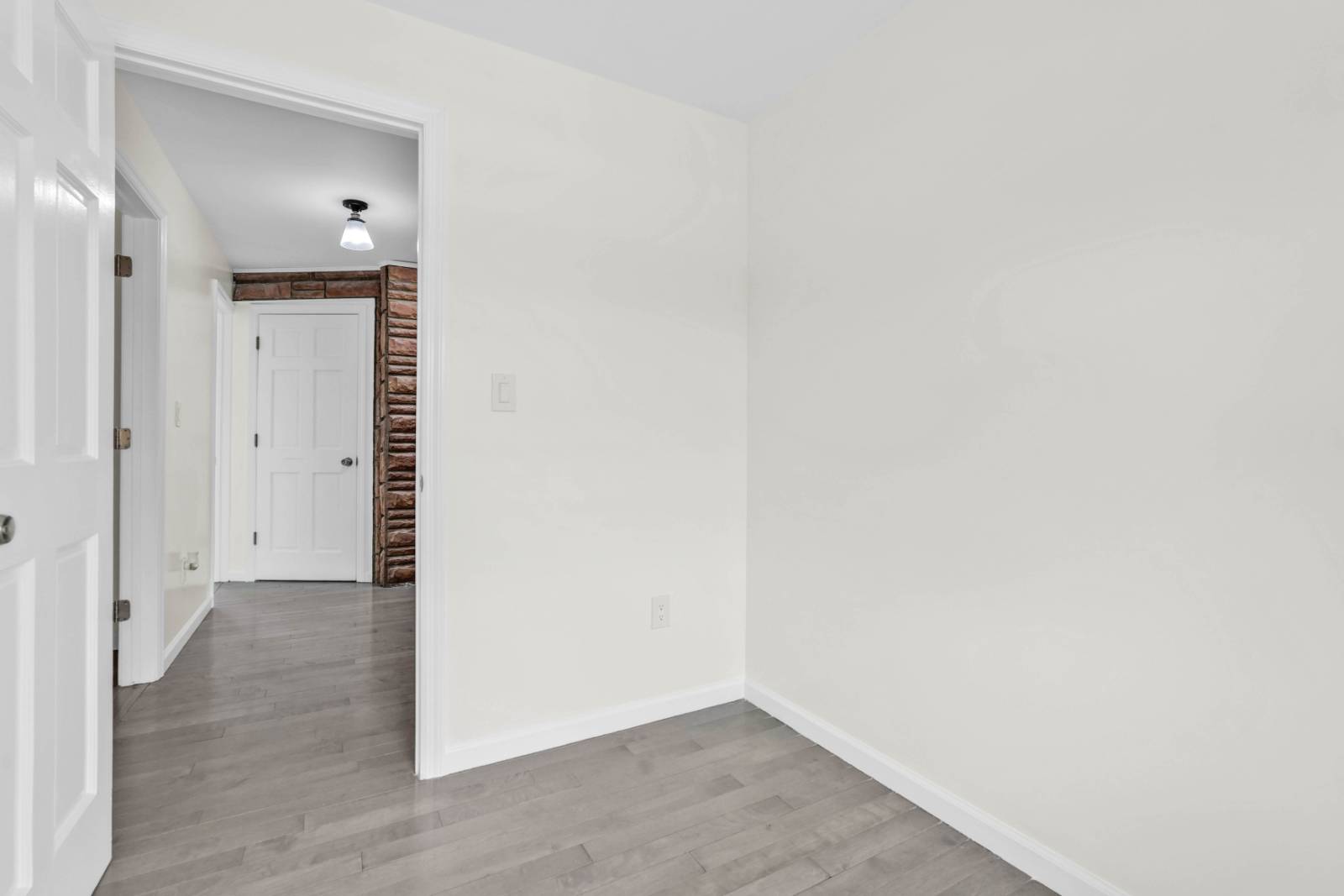 #33 photo, 5052 46TH STREET, Sunnyside , NY 11377