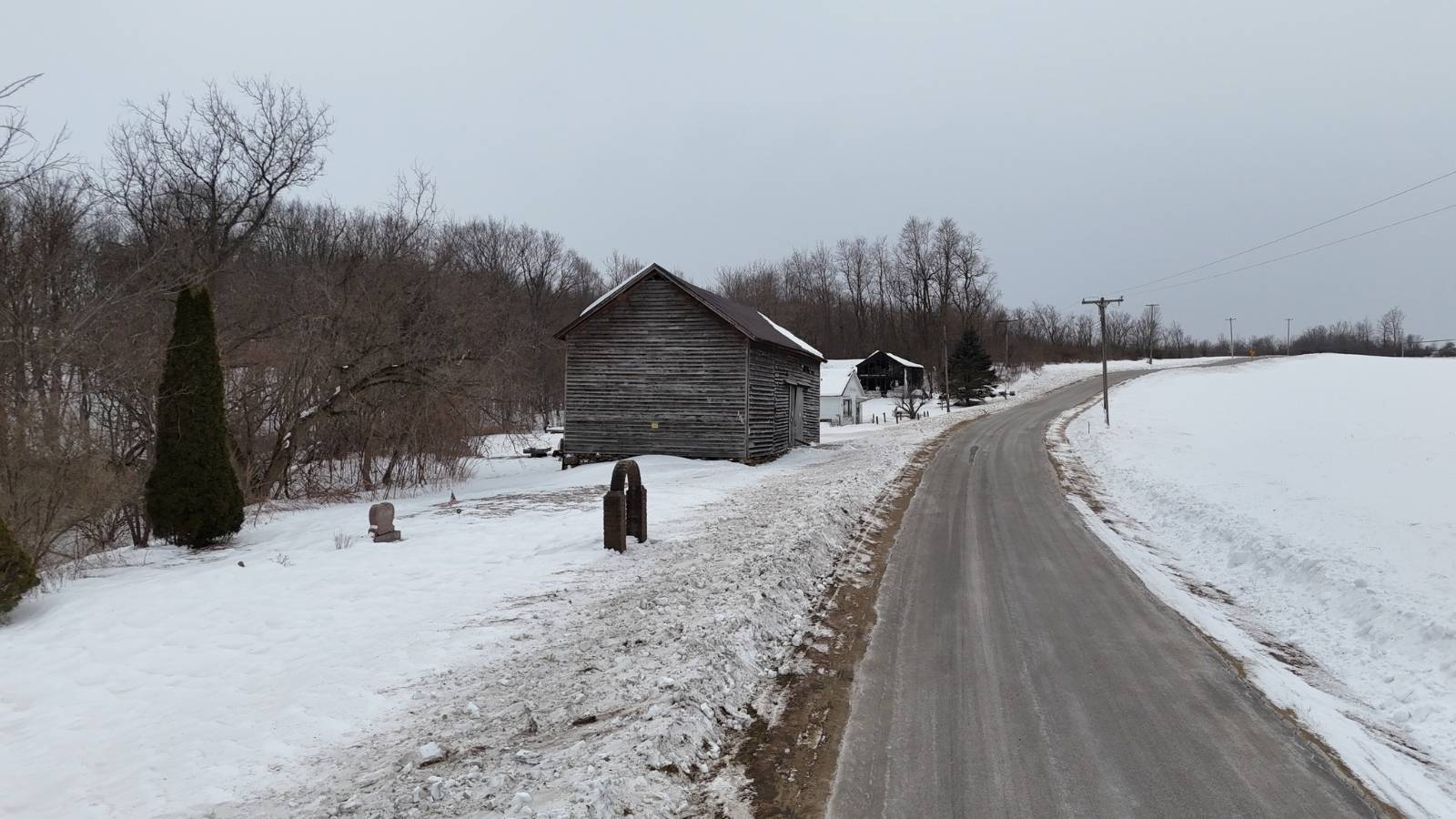 #11 photo, 155 Abraham Road, Amsterdam , NY 12010