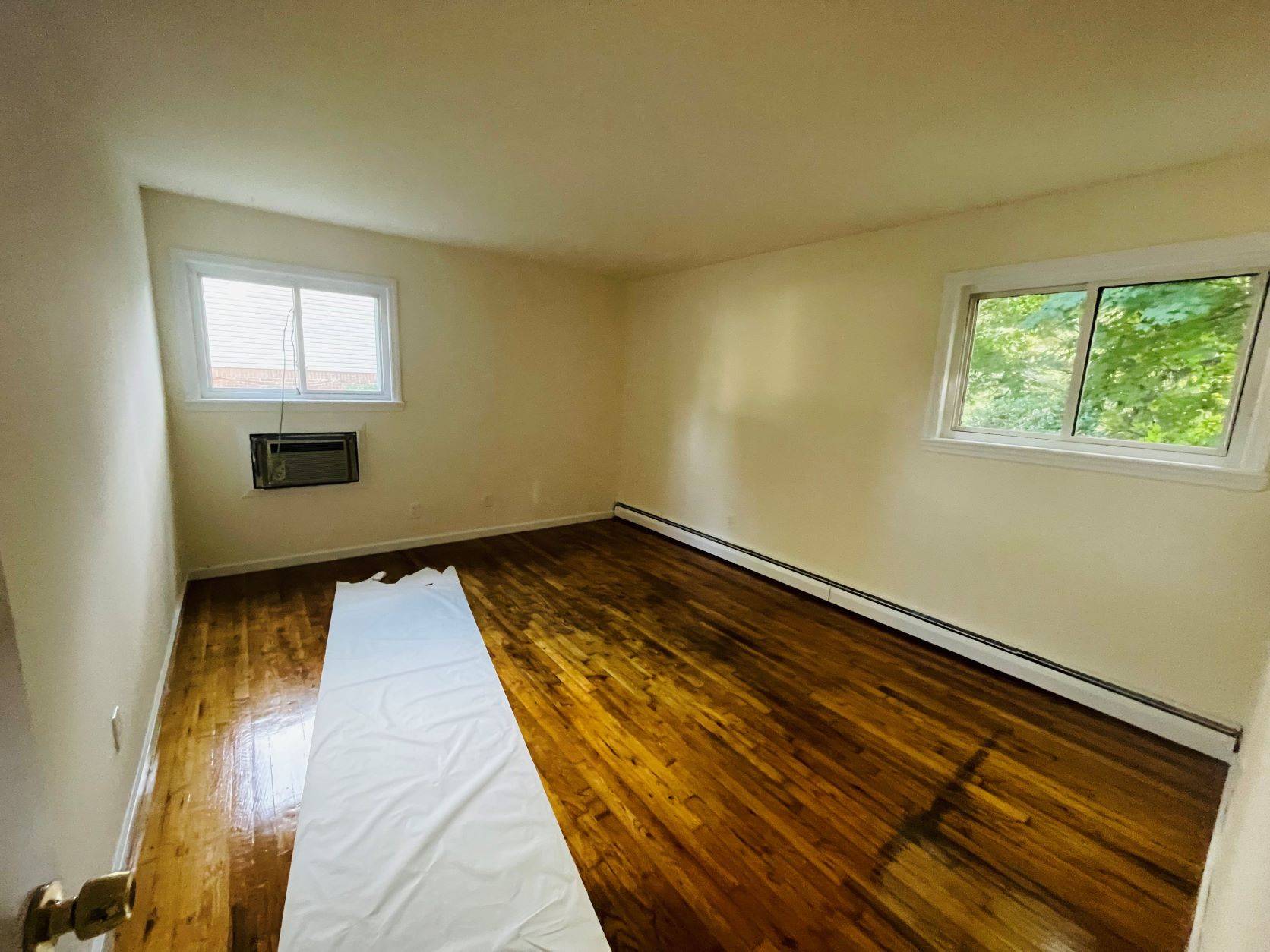 #4 photo, Alex Ln, Glen Cove , NY 11542