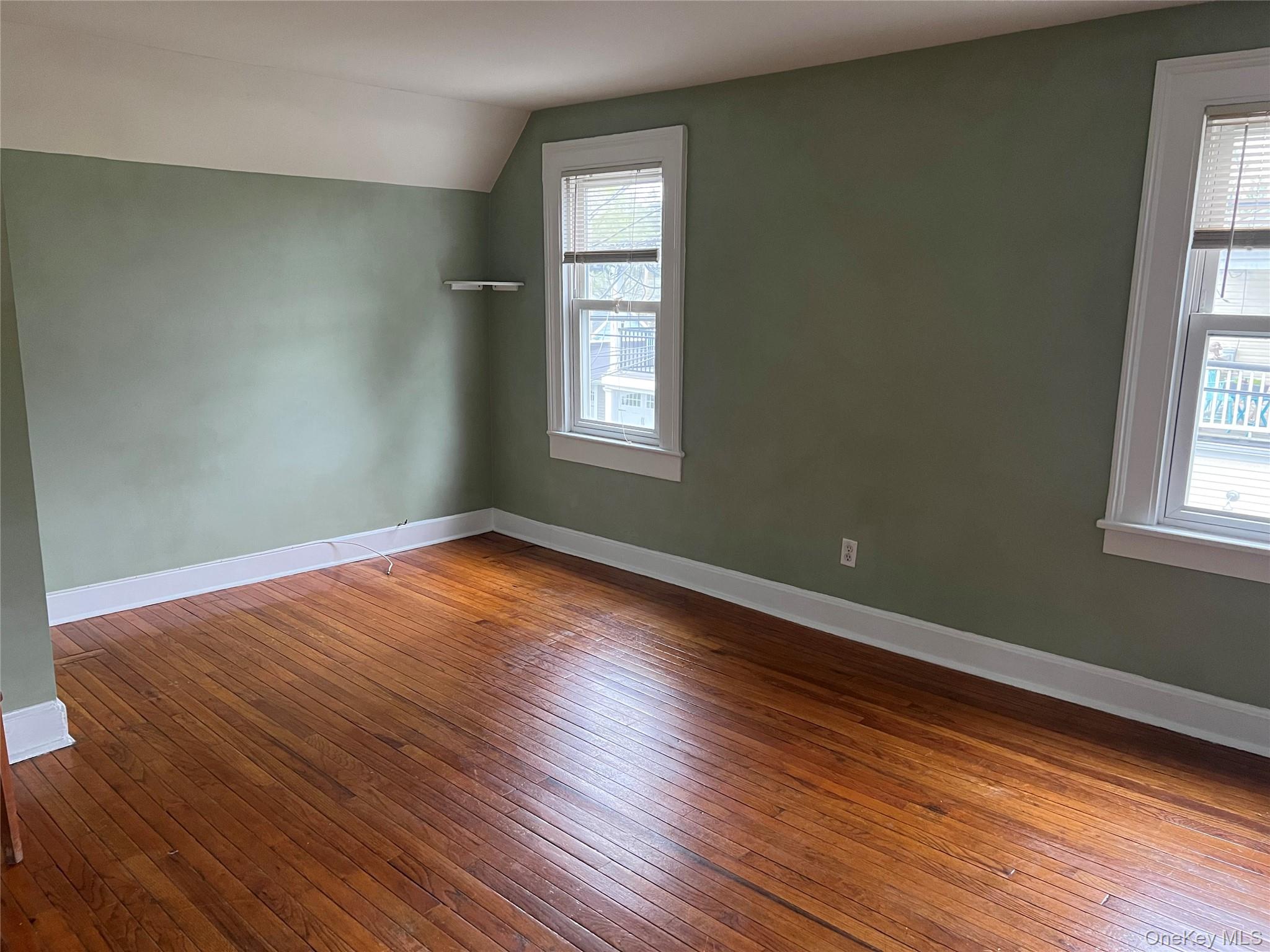 #11 photo, 140 12th Avenue, Sea Cliff , NY 11579