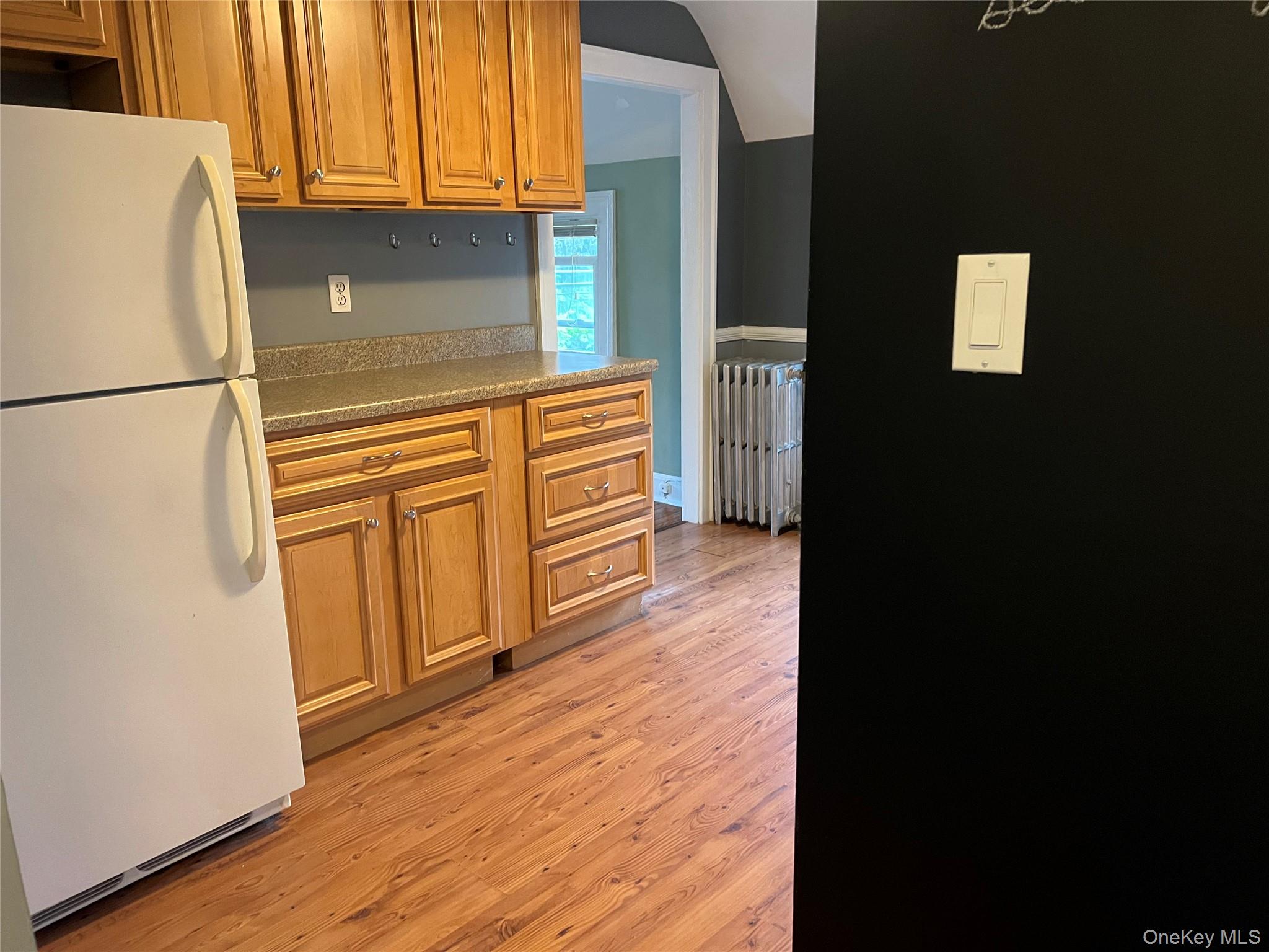 #8 photo, 140 12th Avenue, Sea Cliff , NY 11579