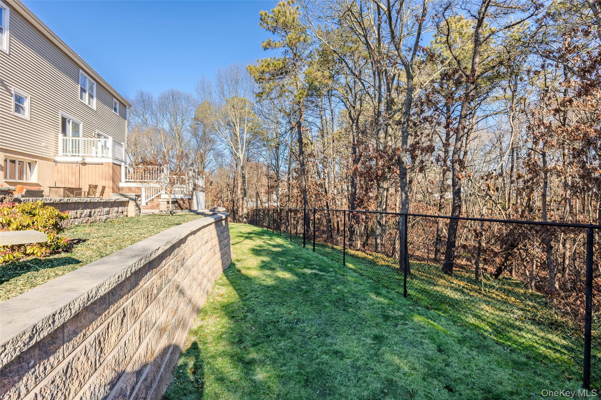 #13 photo, 123 9th Avenue, Holtsville , NY 11742