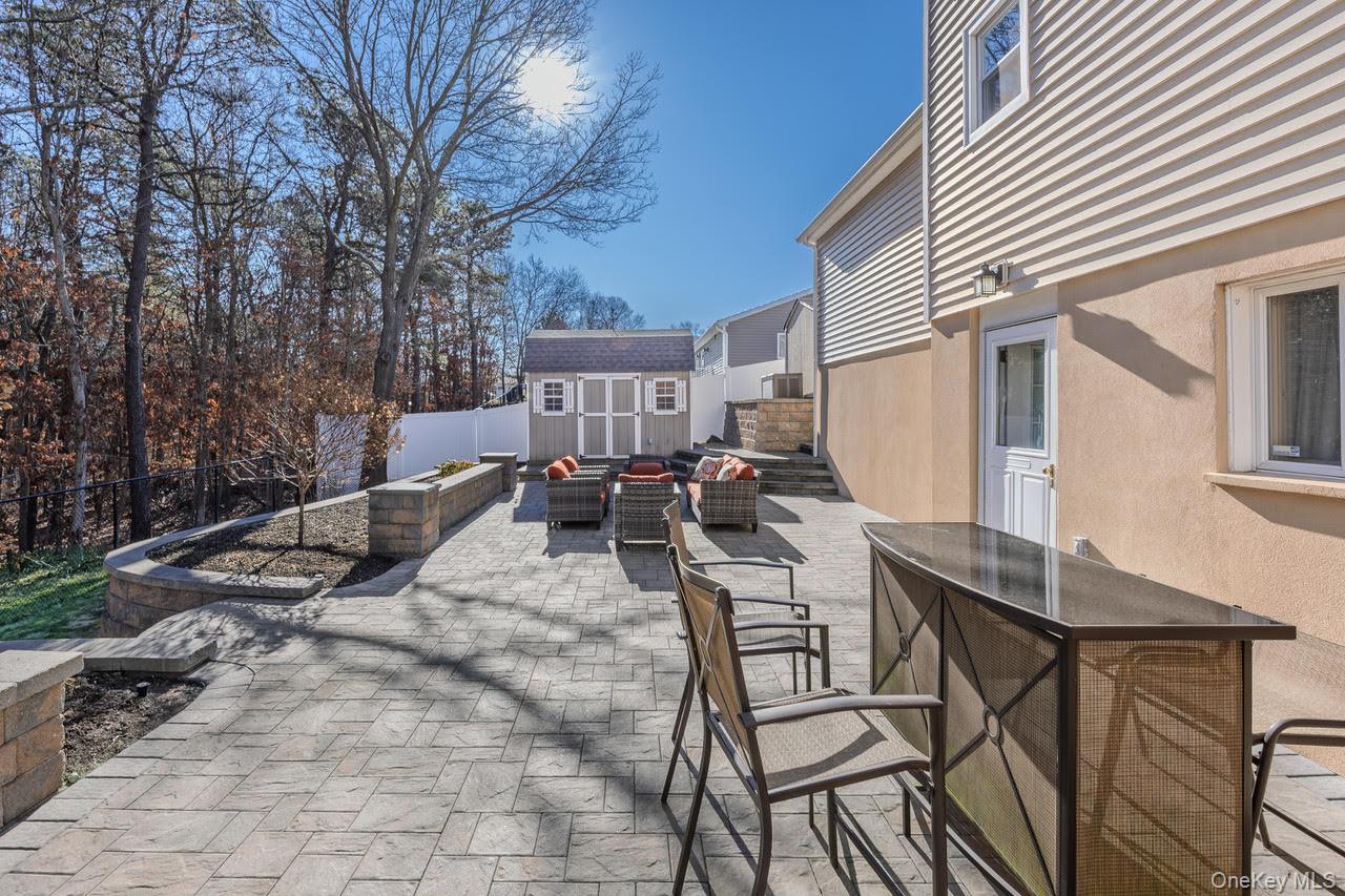 #14 photo, 123 9th Avenue, Holtsville , NY 11742