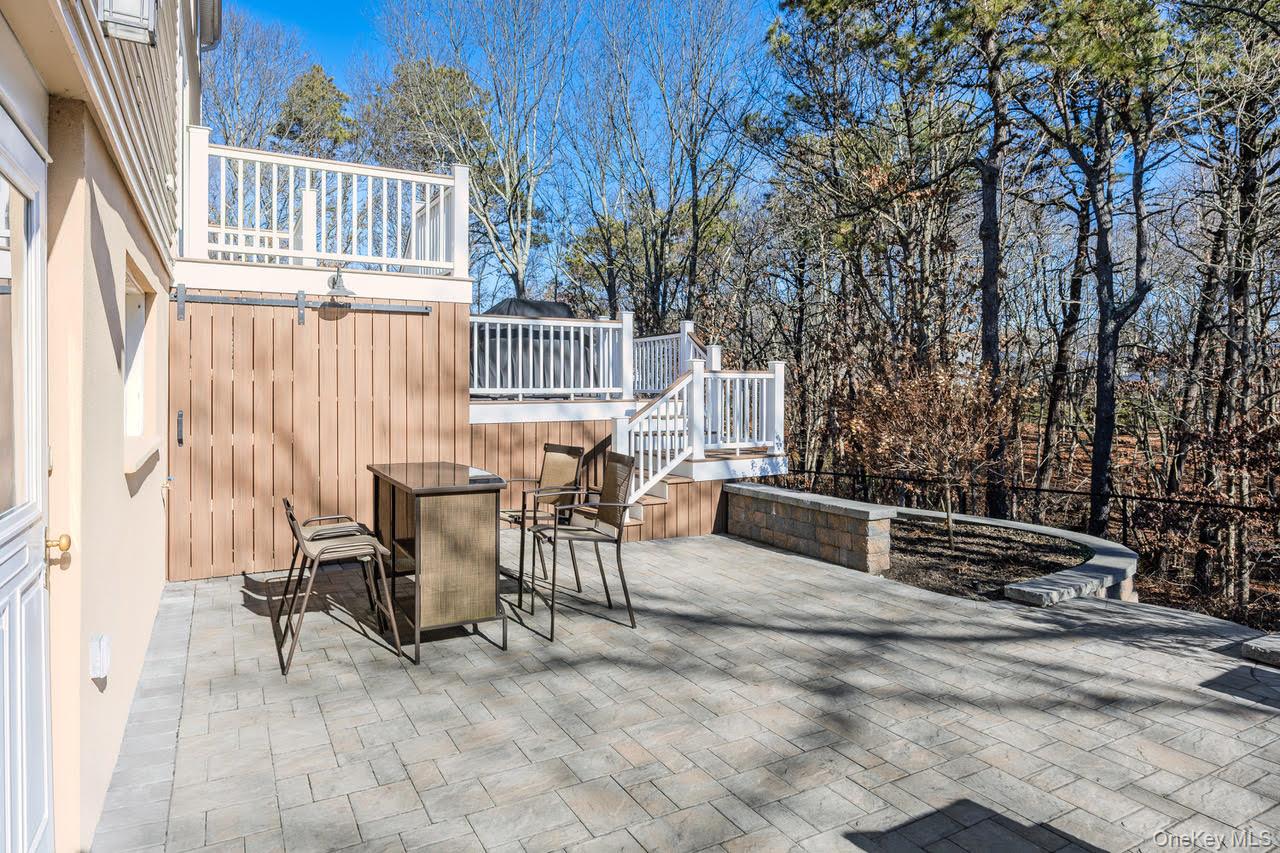 #15 photo, 123 9th Avenue, Holtsville , NY 11742