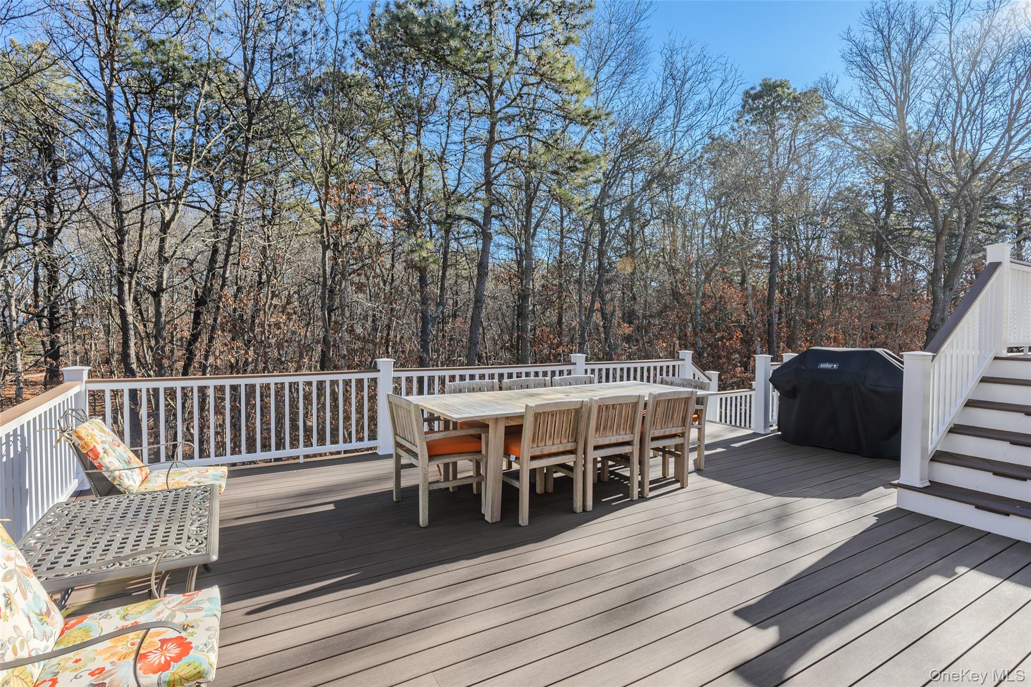 #7 photo, 123 9th Avenue, Holtsville , NY 11742