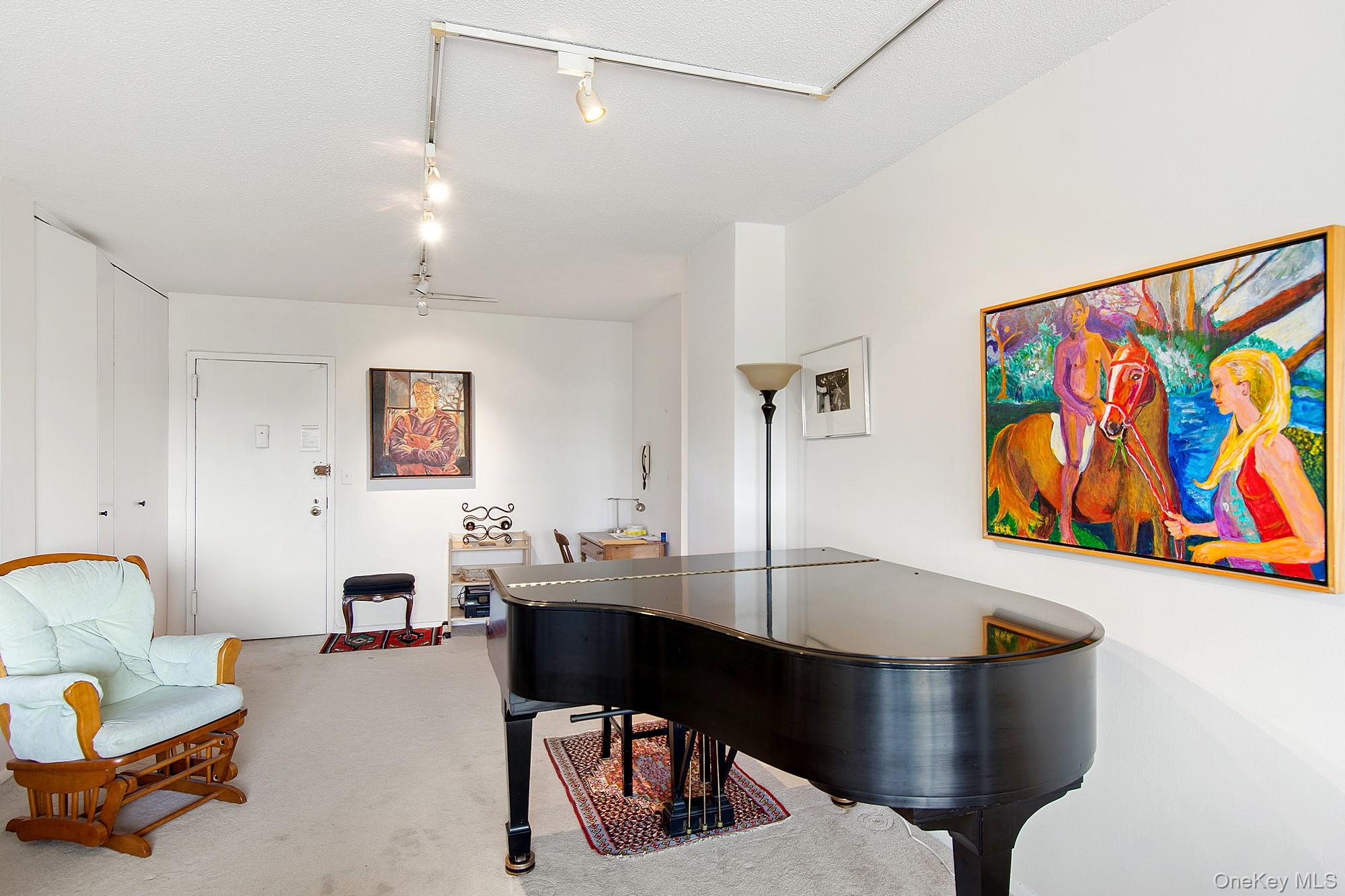 #9 photo, 2400 Johnson Avenue, 布朗士 Bronx , NY 10463