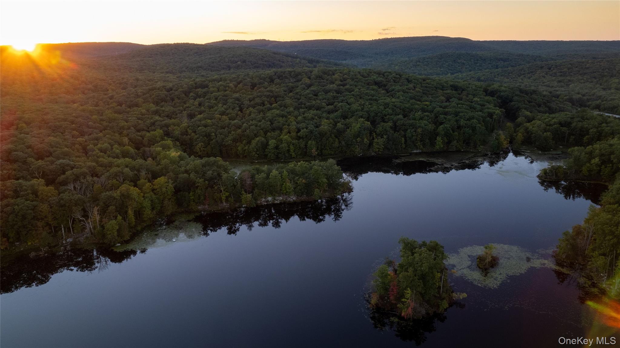 #1 photo, 197 Wee Wah Road, Tuxedo Park , NY 10987