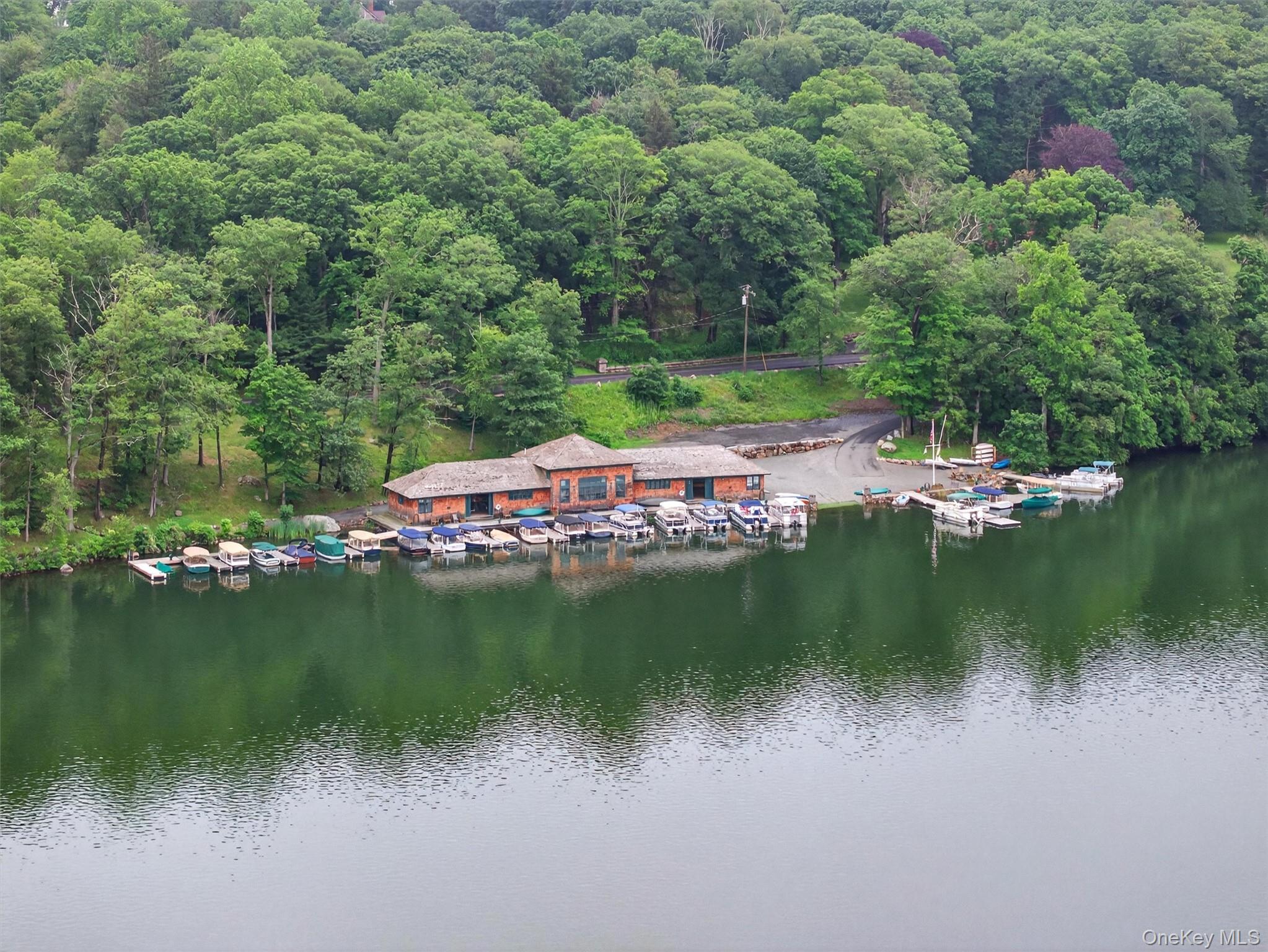 #12 photo, 197 Wee Wah Road, Tuxedo Park , NY 10987