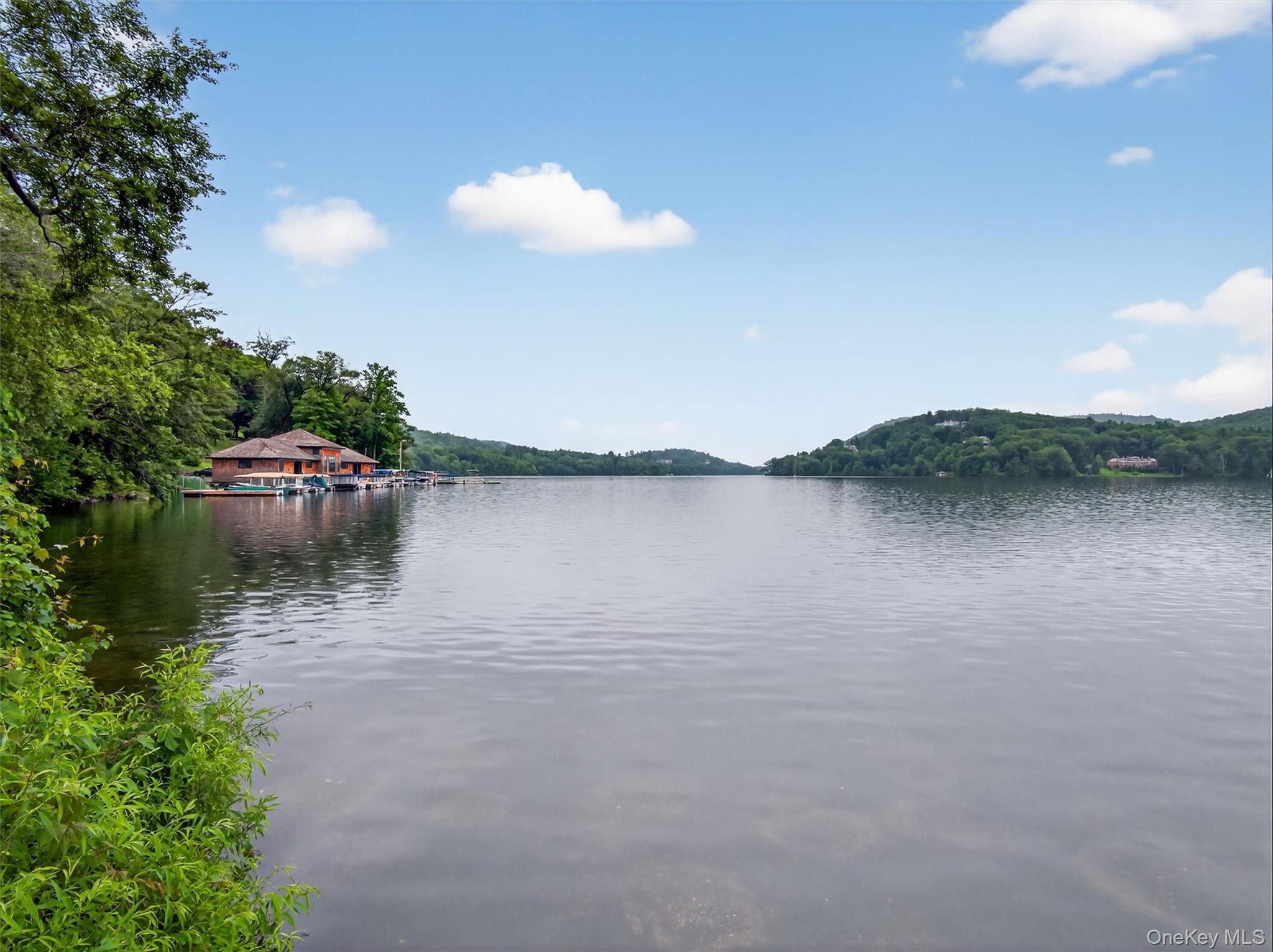 #13 photo, 197 Wee Wah Road, Tuxedo Park , NY 10987