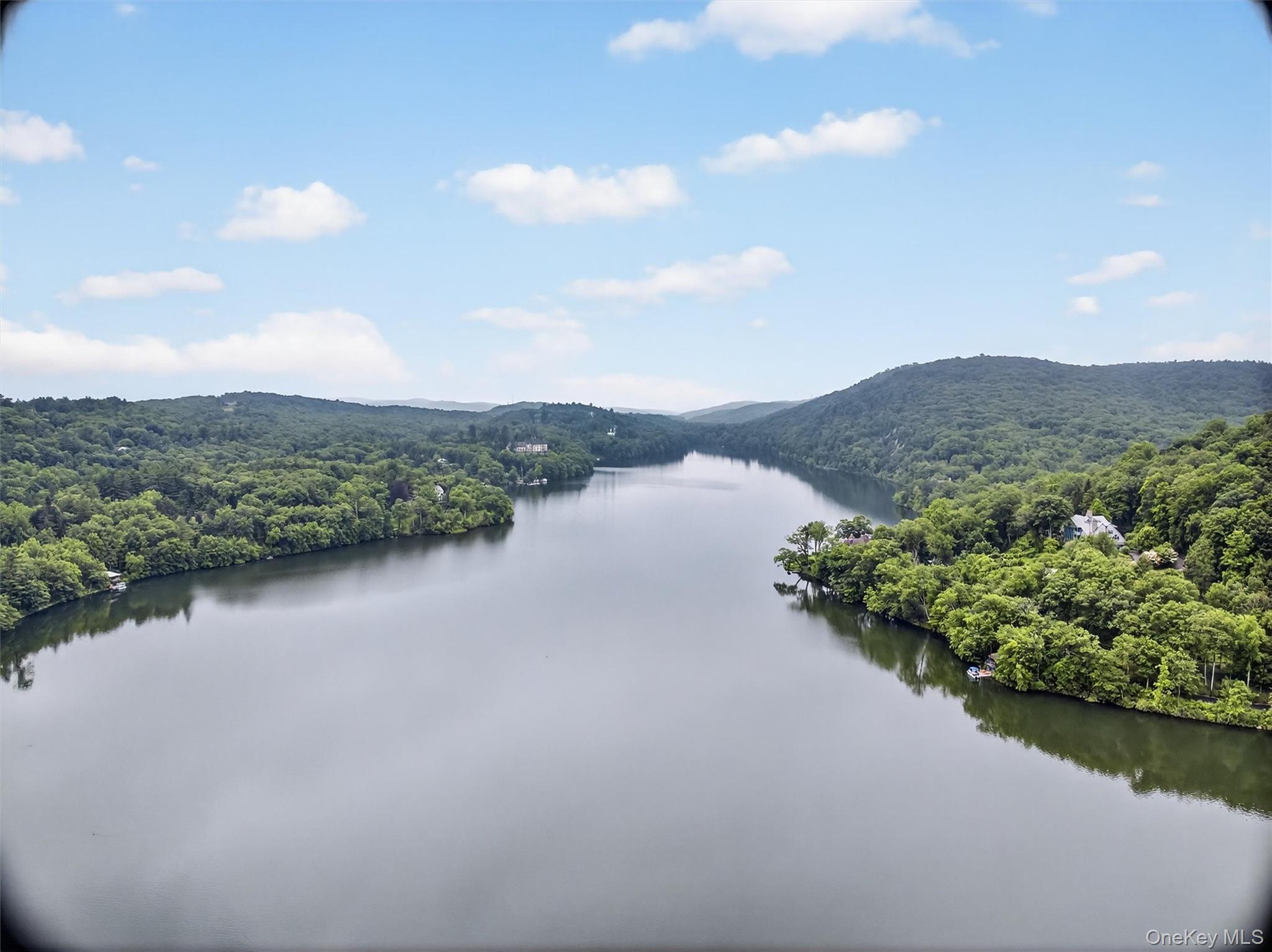 #9 photo, 197 Wee Wah Road, Tuxedo Park , NY 10987