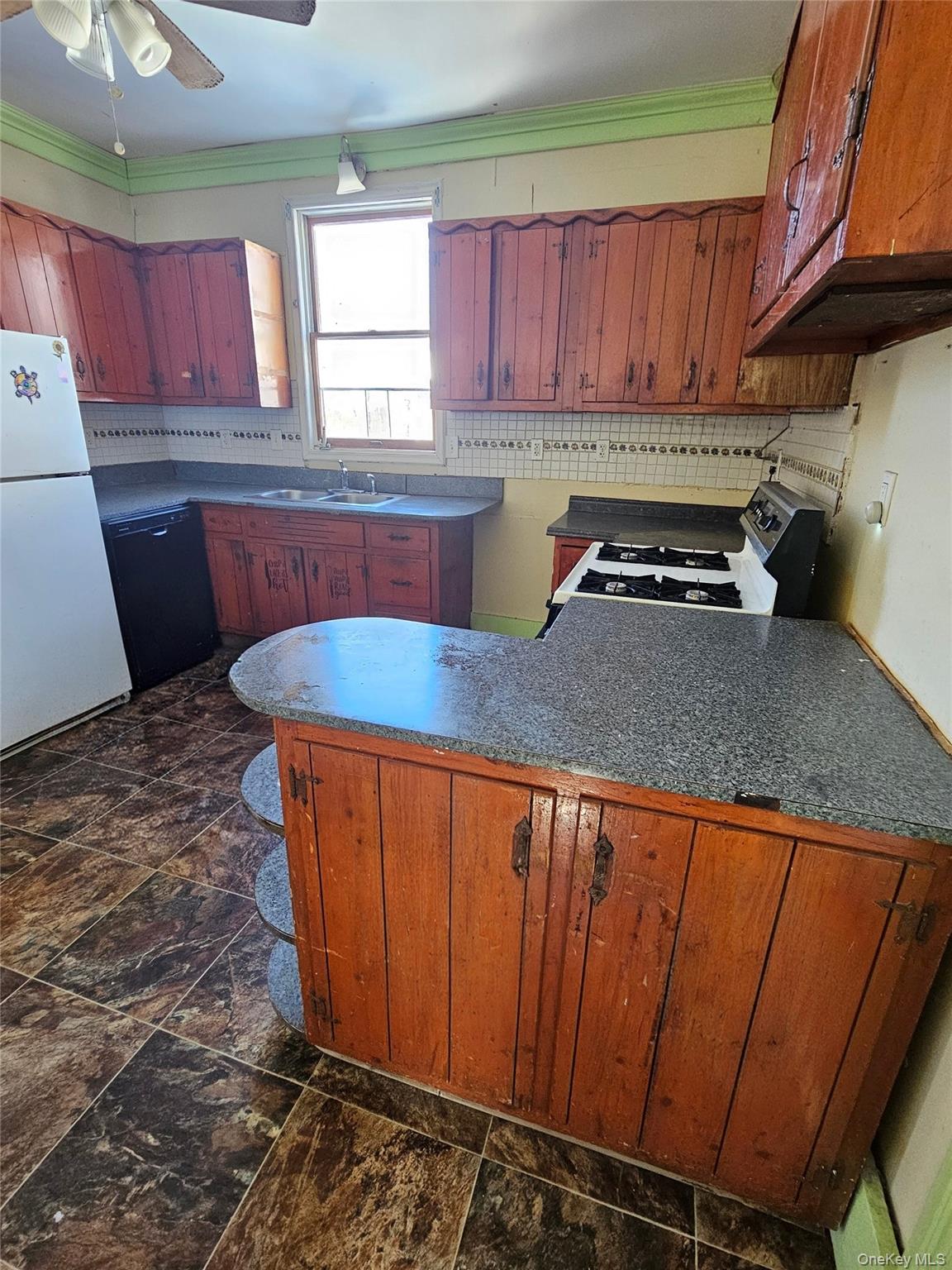 #6 photo, 156 N Clinton Street, Poughkeepsie , NY 12601