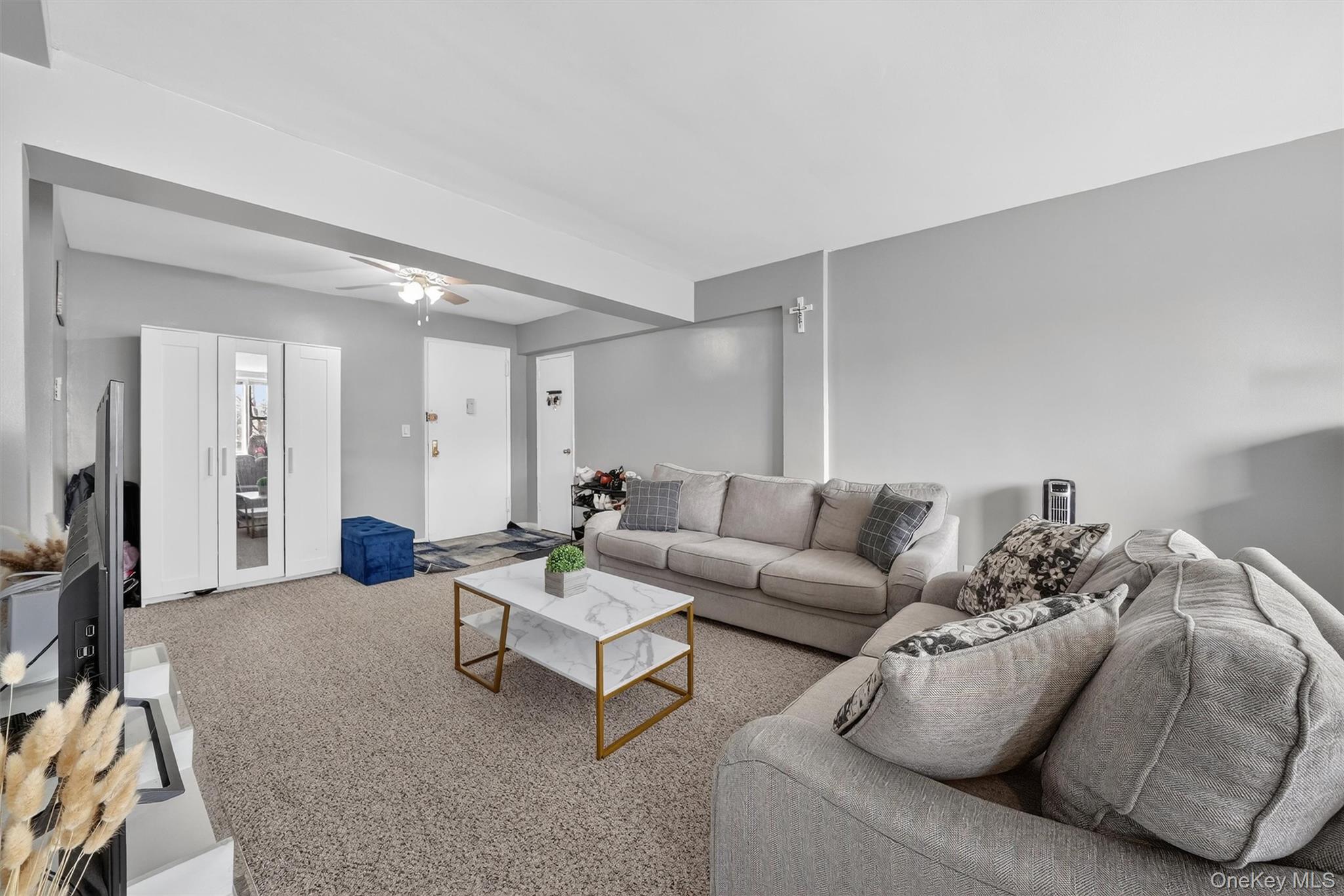 #3 photo, 5 Sadore Lane, Yonkers , NY 10710