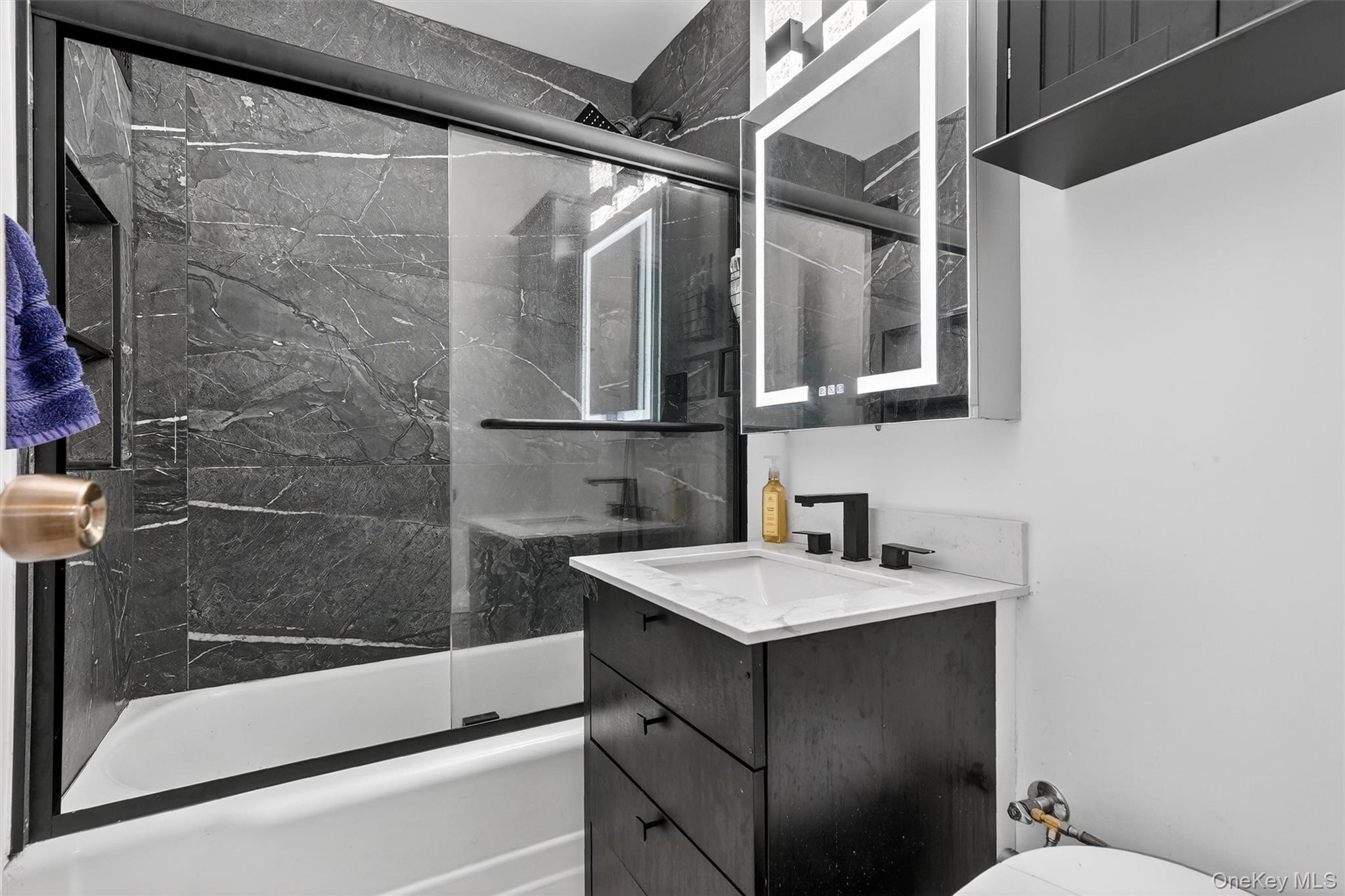 #8 photo, 5 Sadore Lane, Yonkers , NY 10710