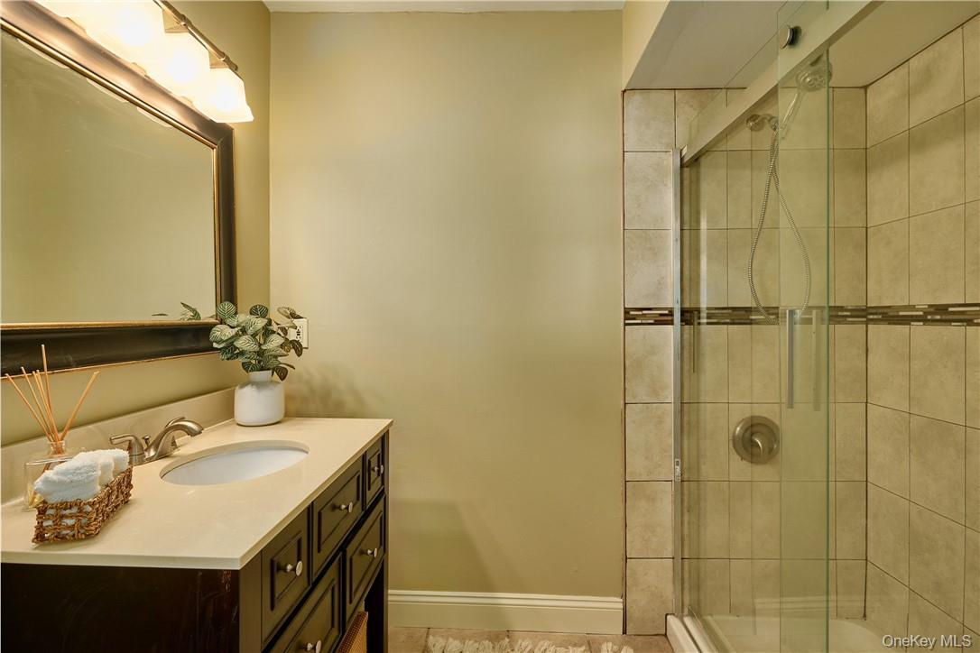 #10 photo, 49 Maple Avenue, 뉴욕주 Warwick , NY 10990