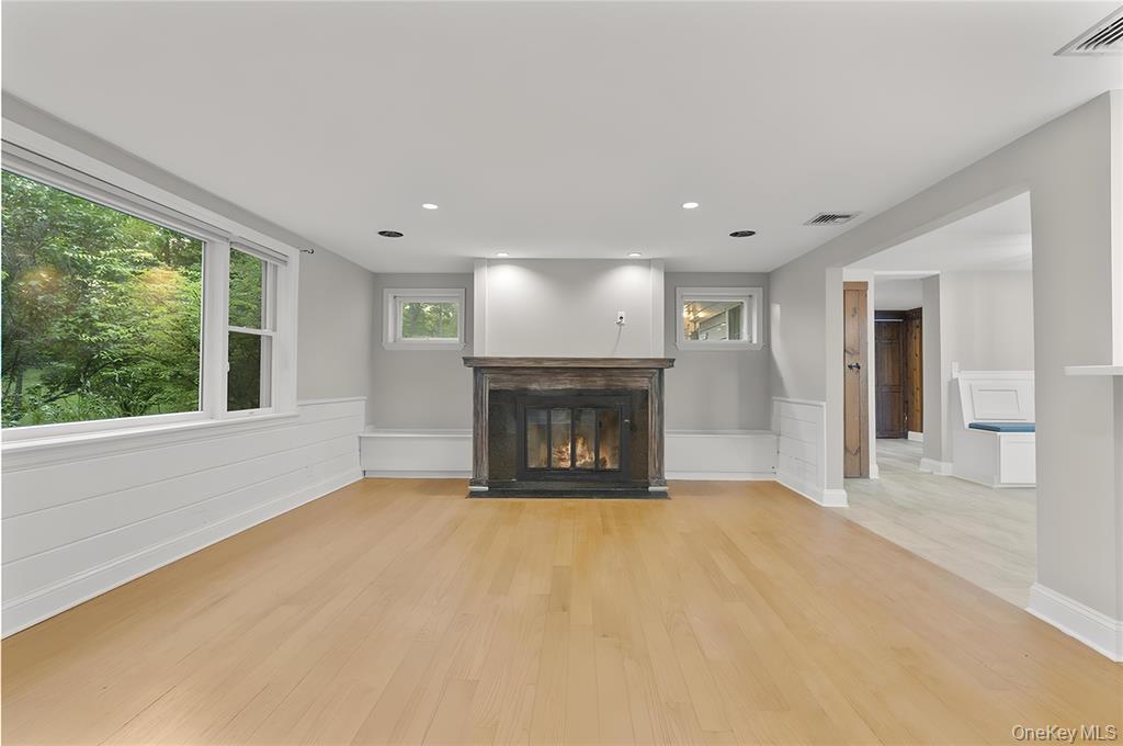 #10 photo, 8 West Lane, South Salem , NY 10590