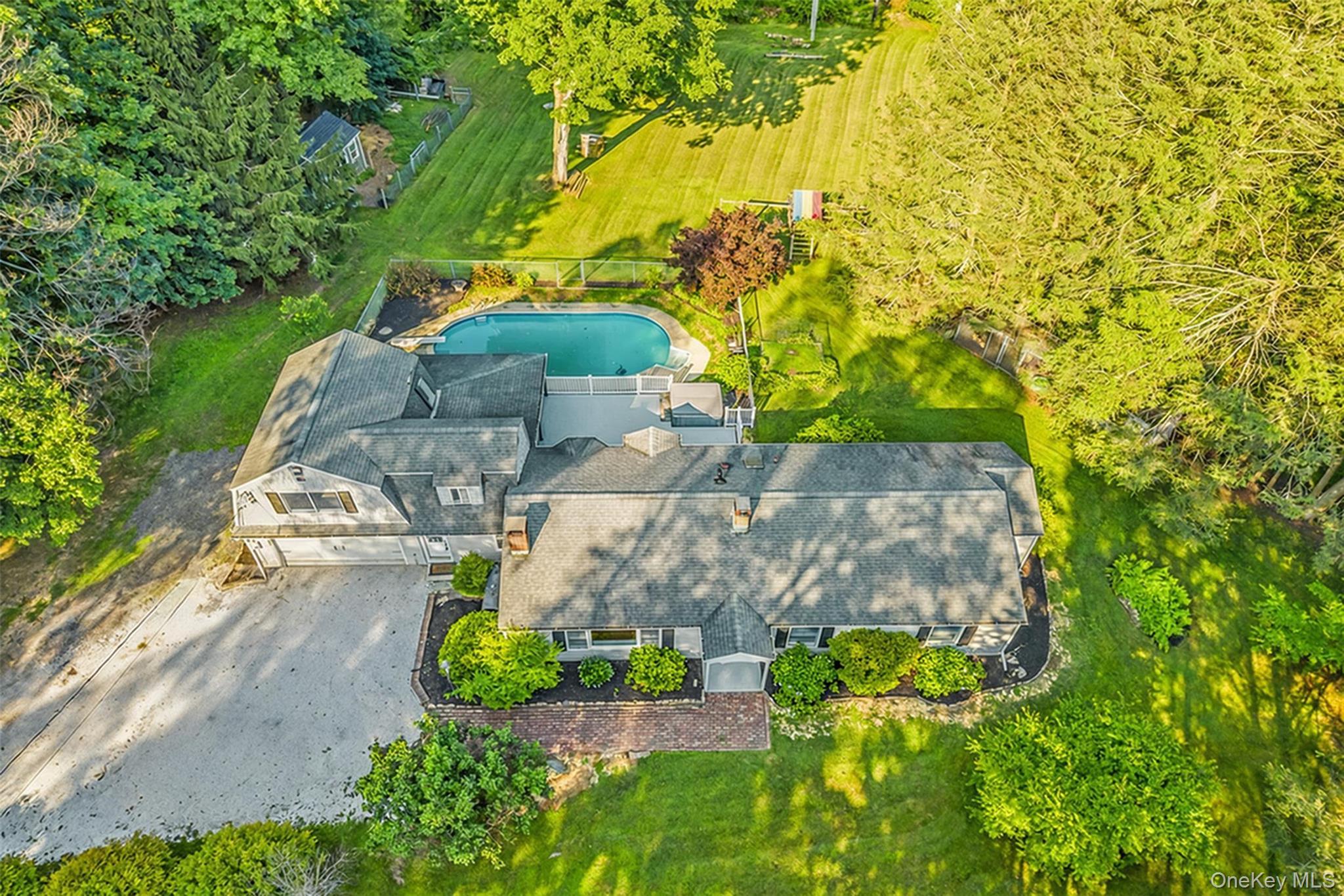 #2 photo, 8 West Lane, South Salem , NY 10590