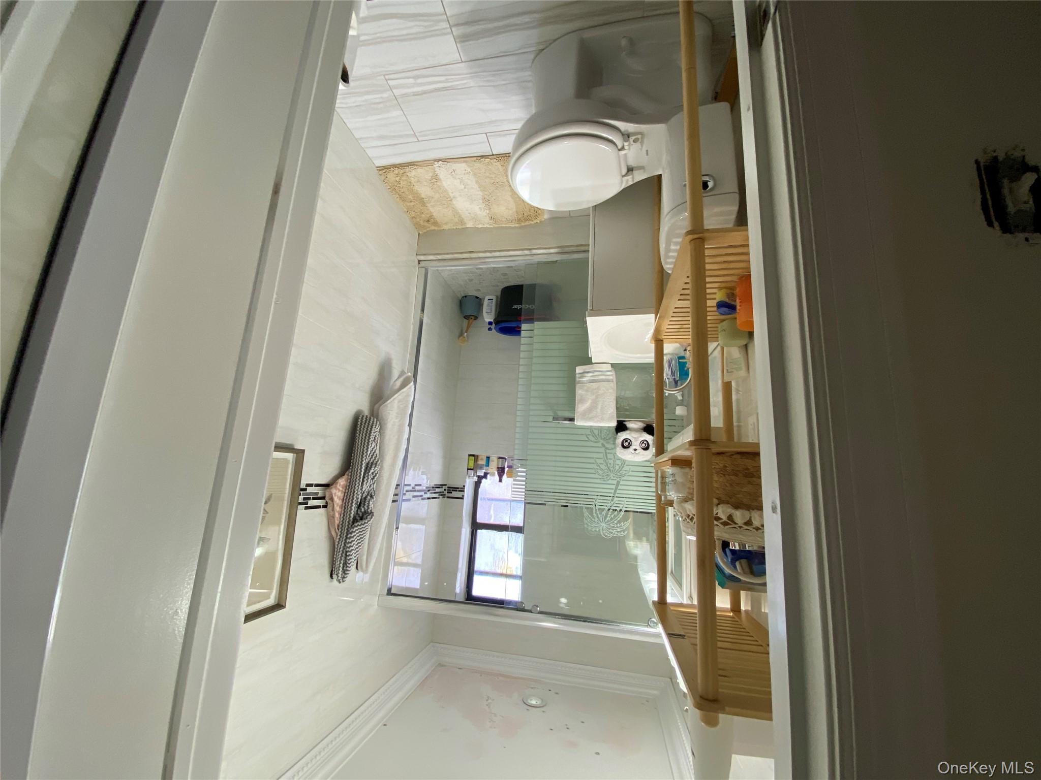 #10 photo, 37-21 80th Street, 뉴욕퀸즈 Jackson Heights , NY 11372